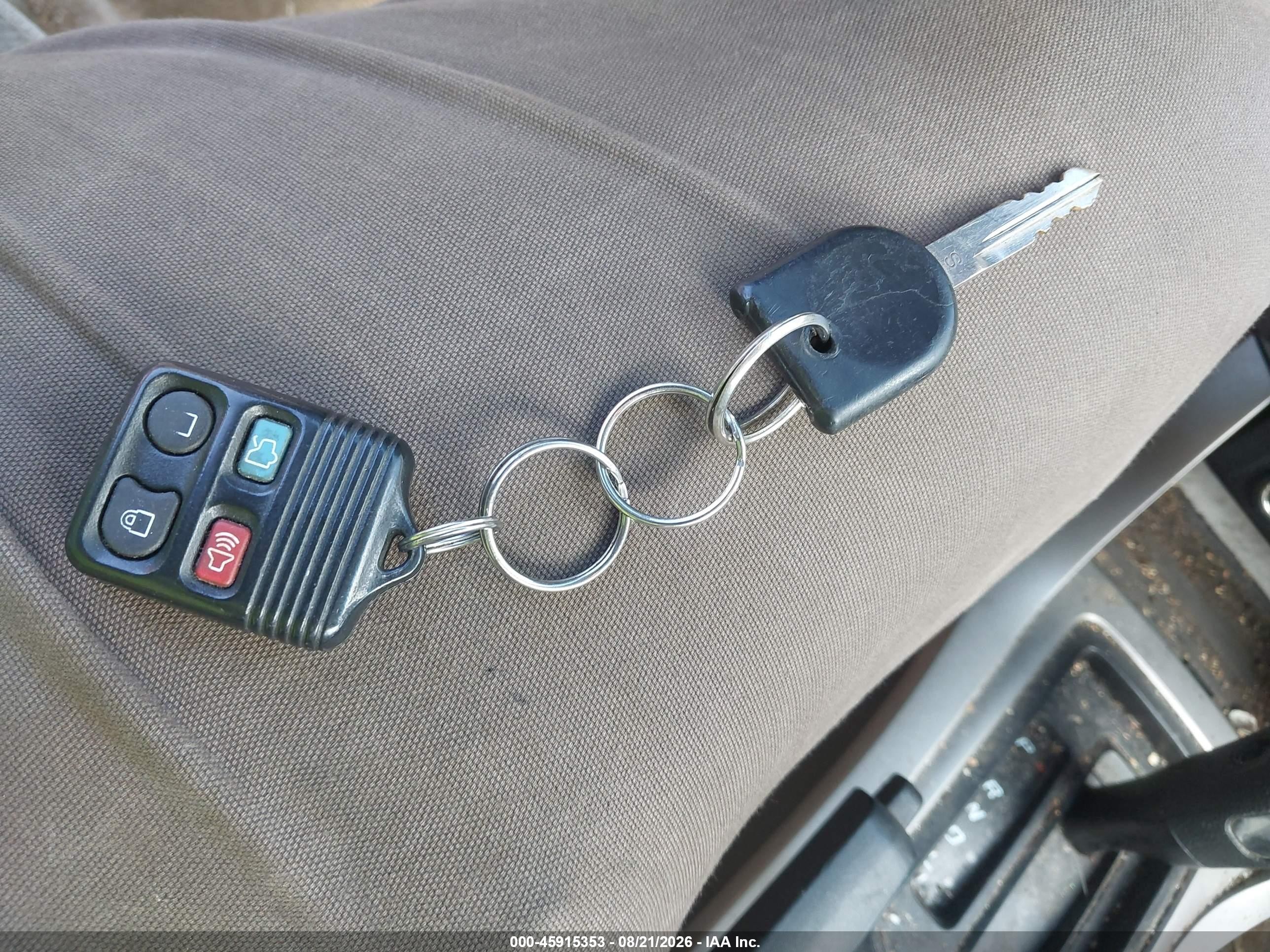 2009 Ford Focus Se Серебряный vin: 1FAHP35NX9W205703