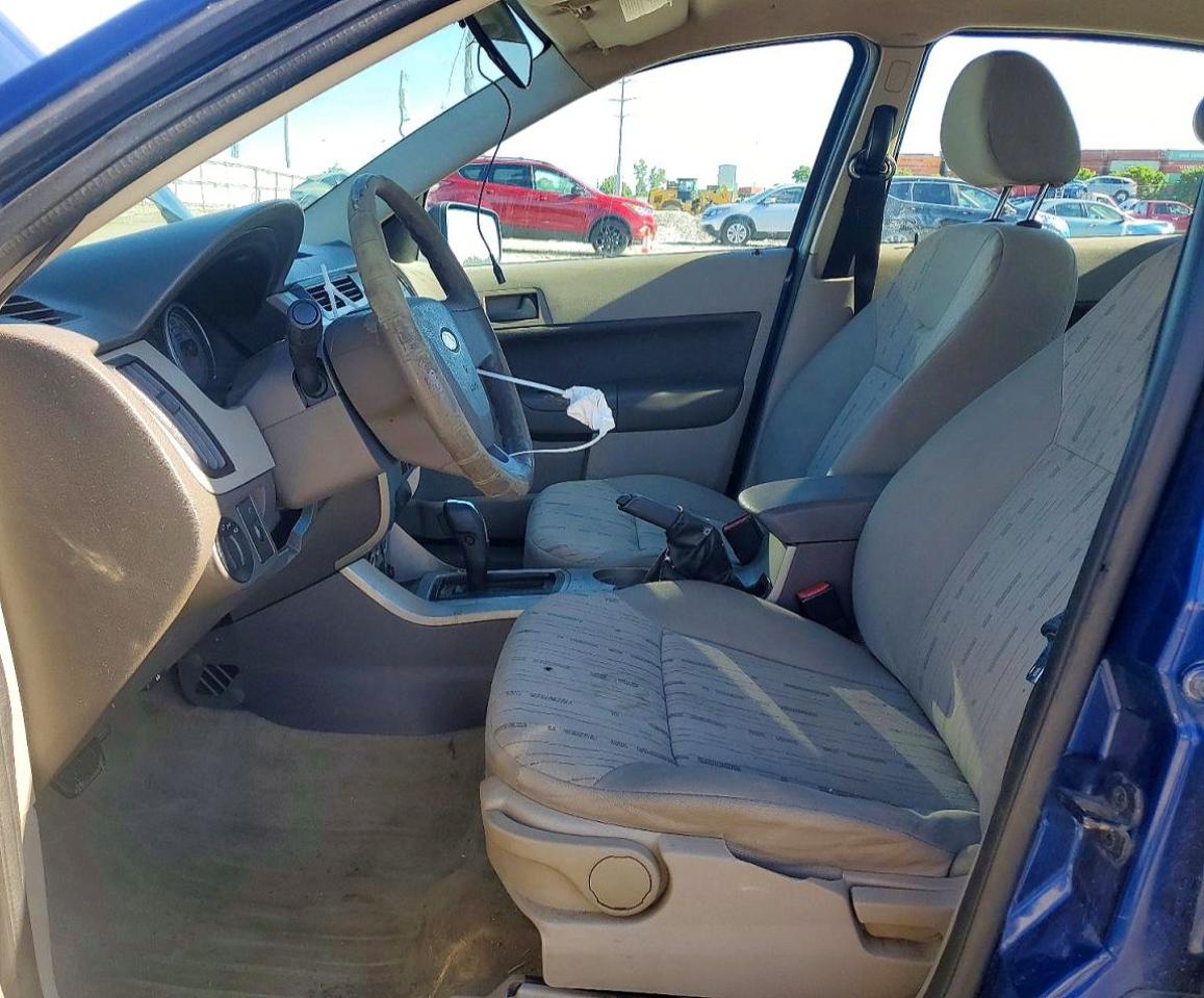 2009 Ford Focus Se Blue vin: 1FAHP35NX9W233176
