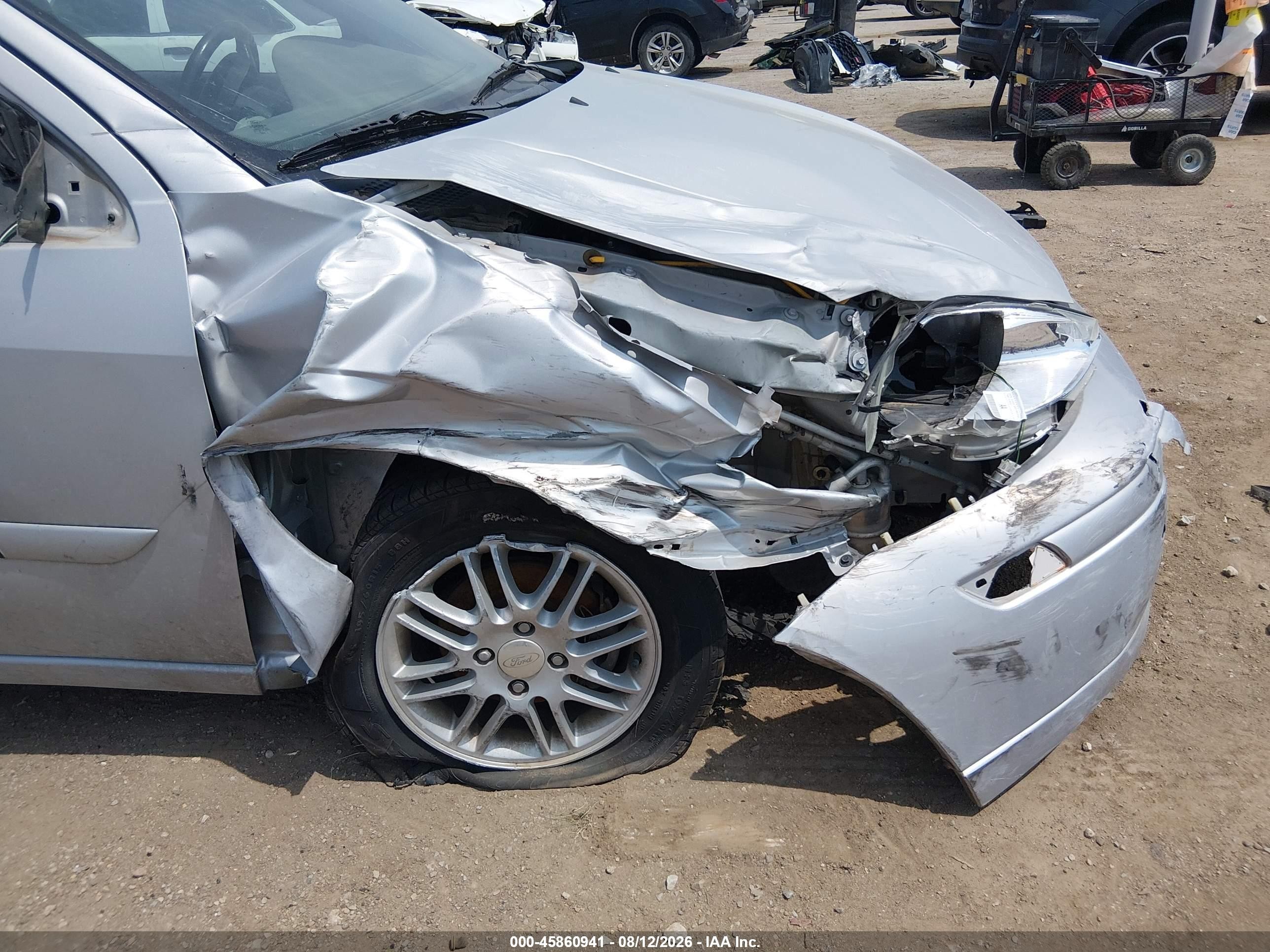 2002 Ford Focus Se/ztw Silver vin: 1FAHP36302W216552