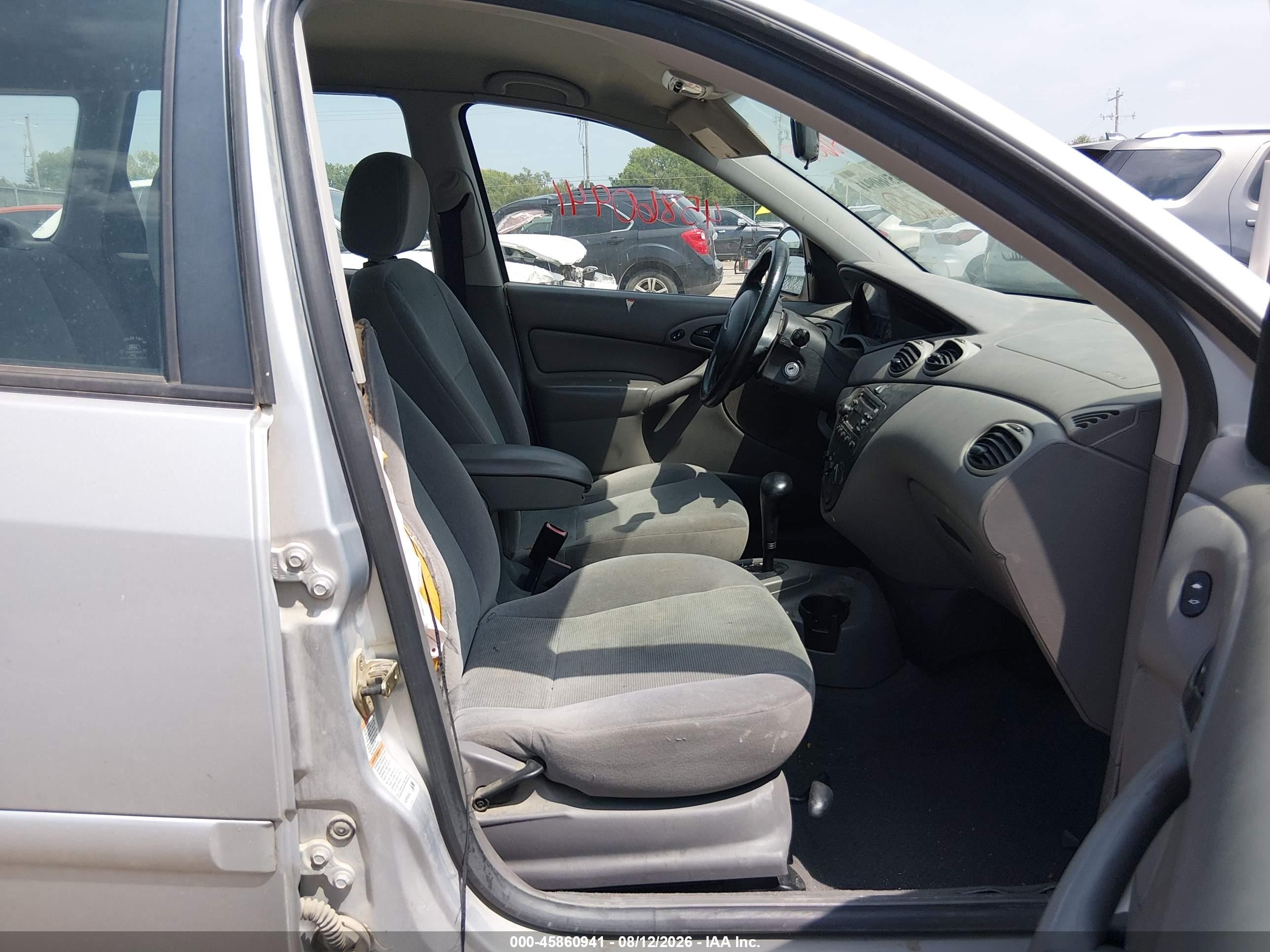 2002 Ford Focus Se/ztw Silver vin: 1FAHP36302W216552