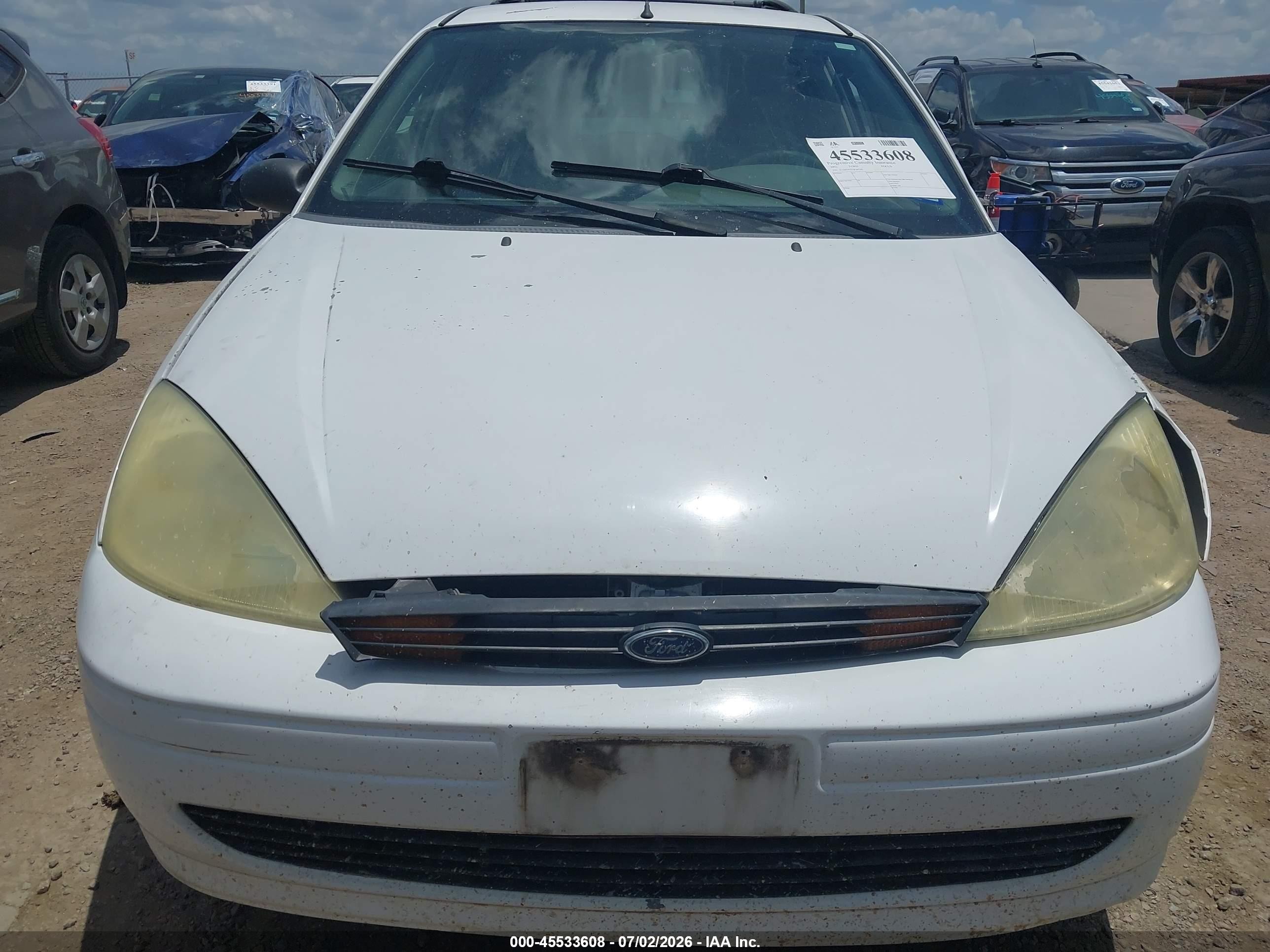 2002 Ford Focus Se/ztw White vin: 1FAHP36332W285185