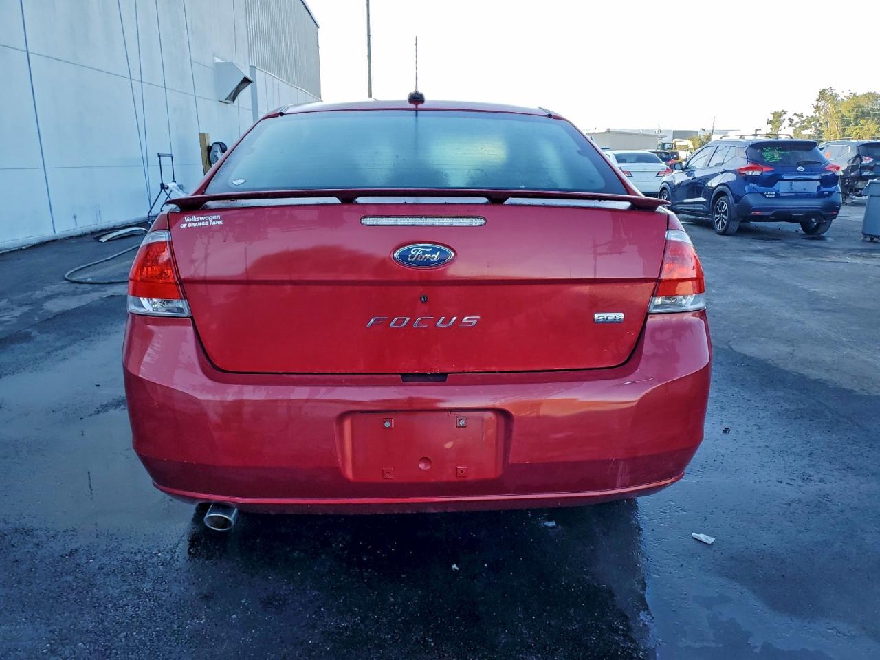 2009 Ford Focus Ses Red vin: 1FAHP36N09W217826