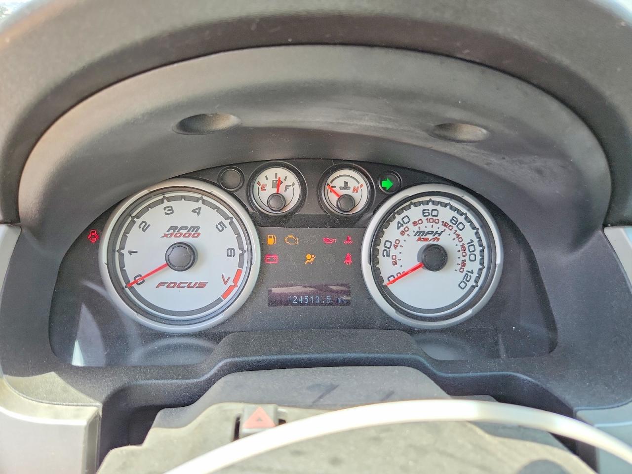 2009 Ford Focus Ses Серебряный vin: 1FAHP36N09W242242