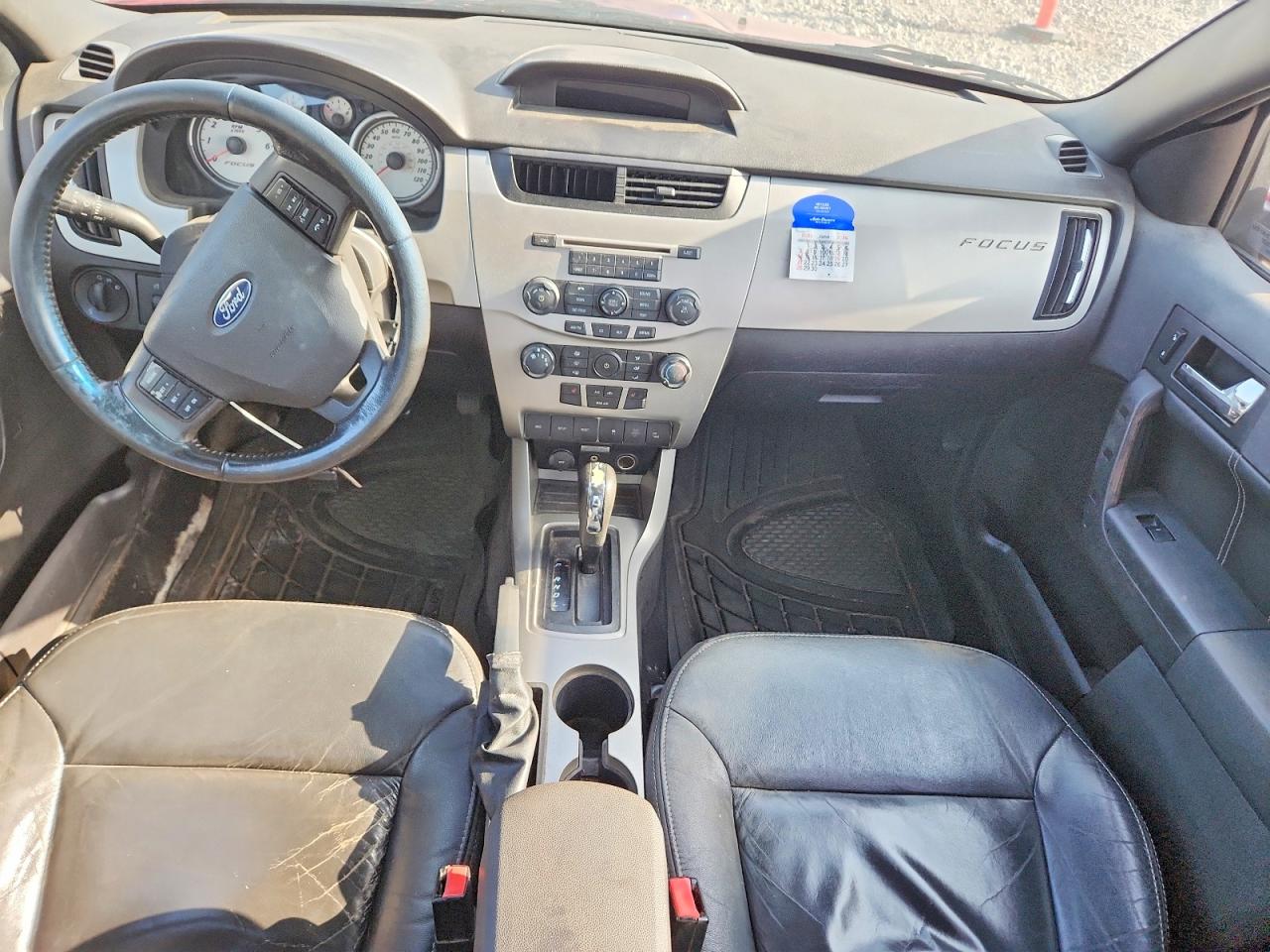 2009 Ford Focus Ses Burgundy vin: 1FAHP36N09W261597