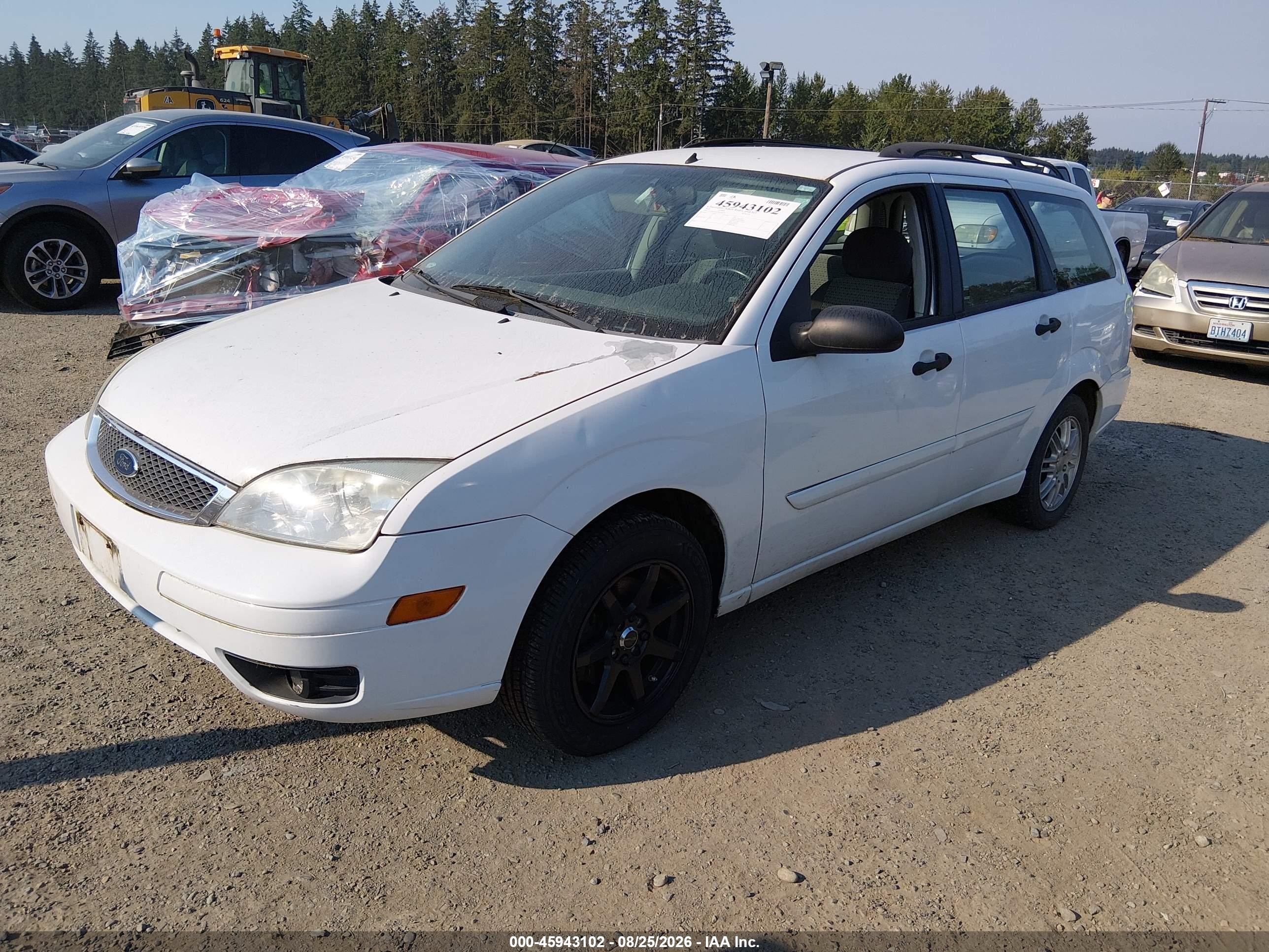 2005 Ford Focus Zxw Белый vin: 1FAHP36N15W194230
