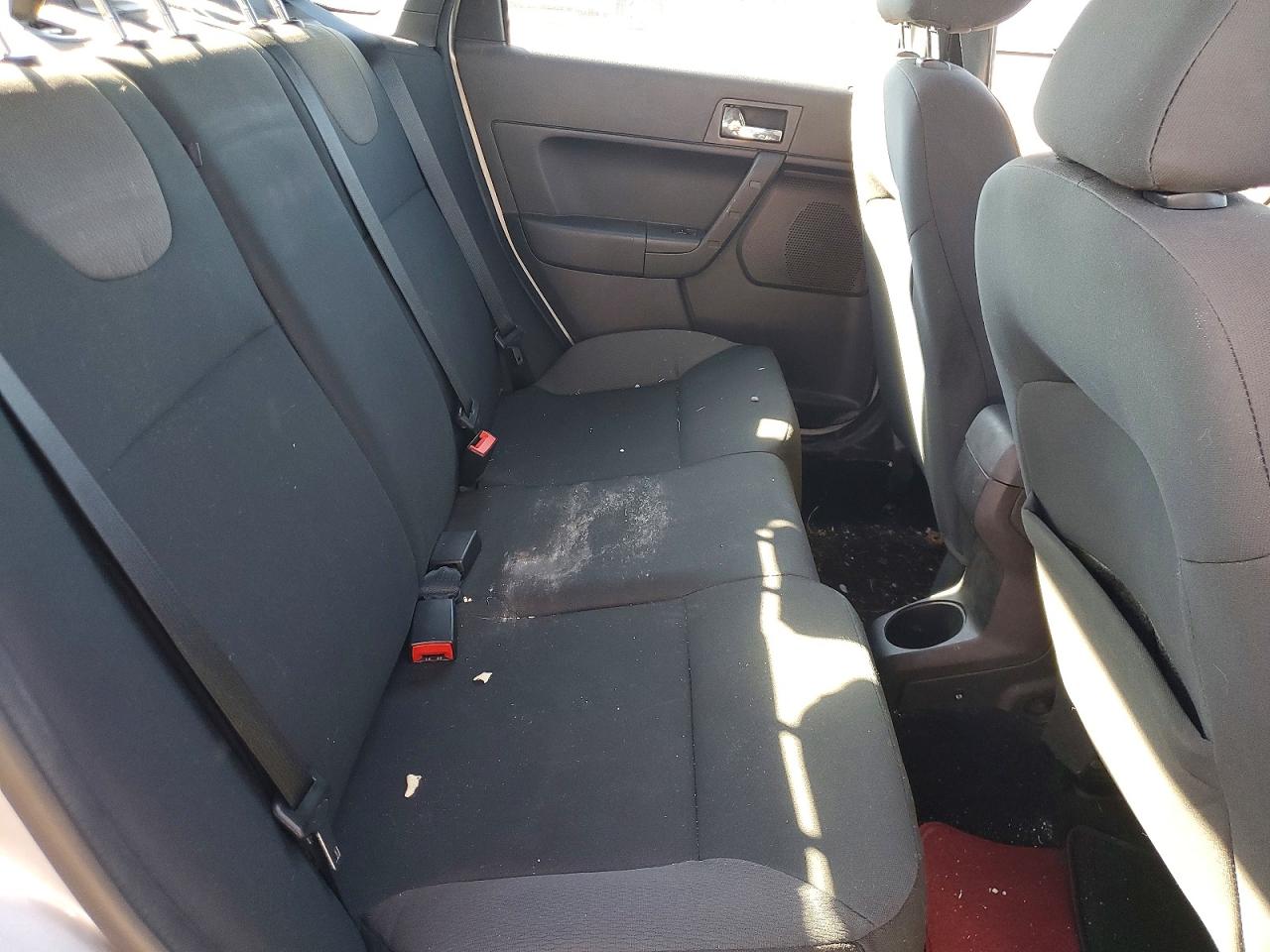 2009 Ford Focus Ses Silver vin: 1FAHP36N19W106864