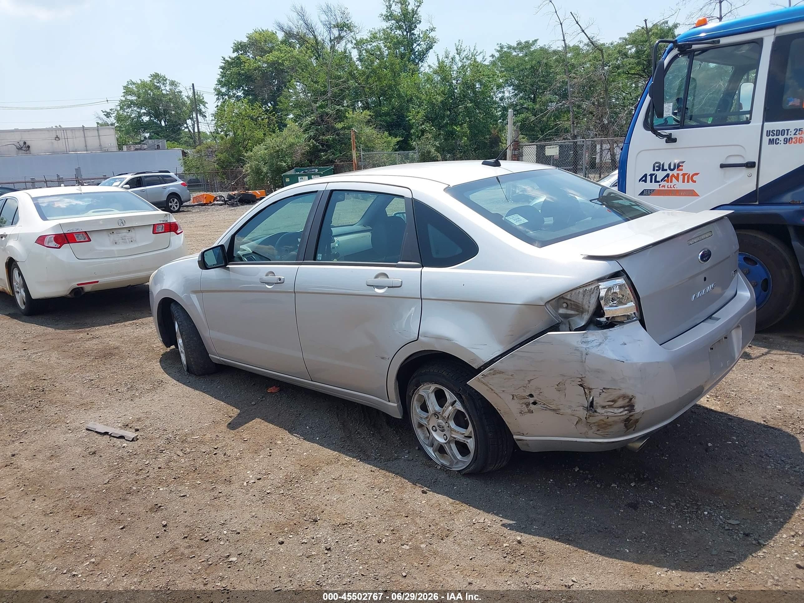 2009 Ford Focus Ses Серебряный vin: 1FAHP36N39W233910