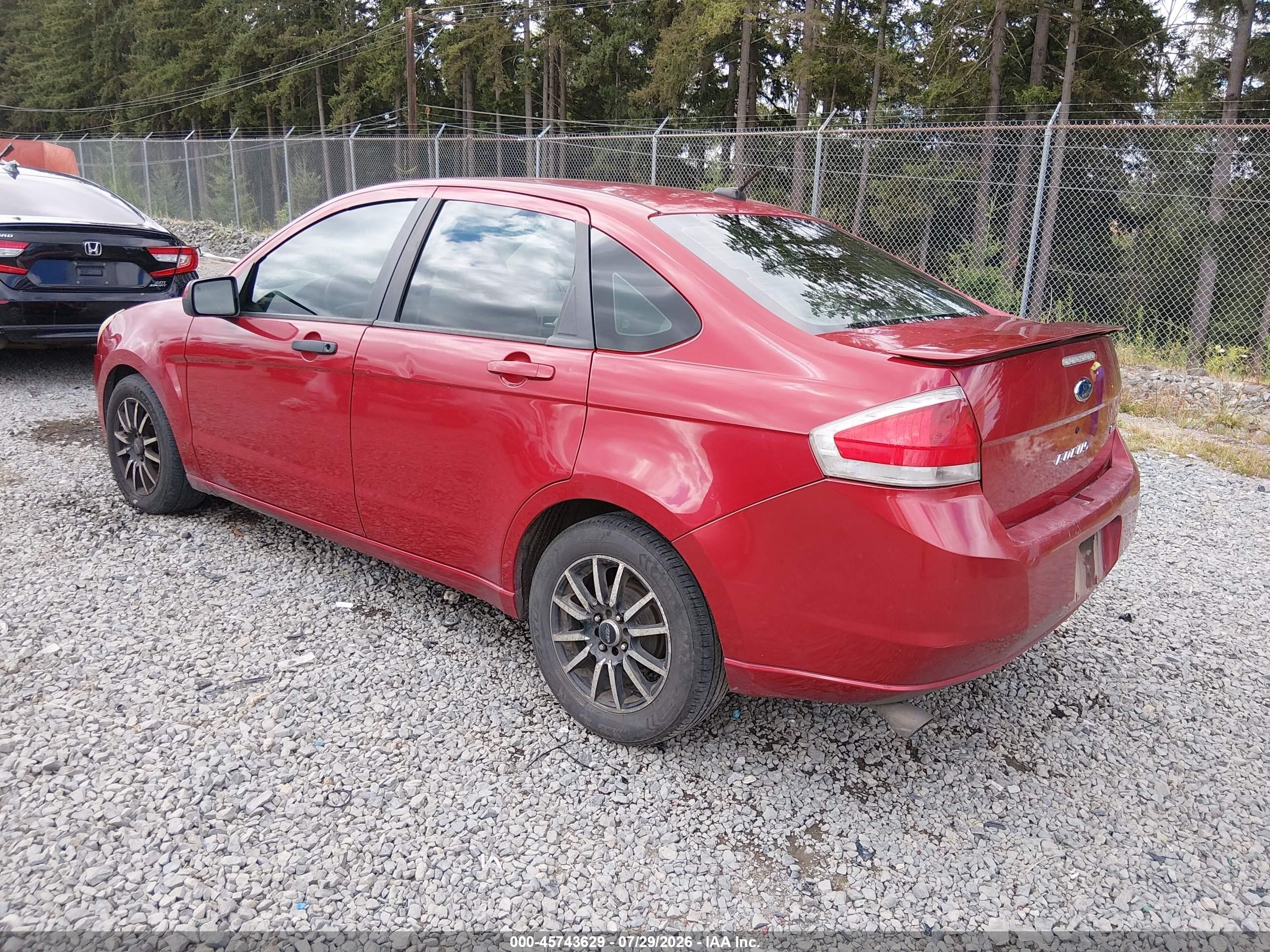 2009 Ford Focus Ses Red vin: 1FAHP36N49W179940