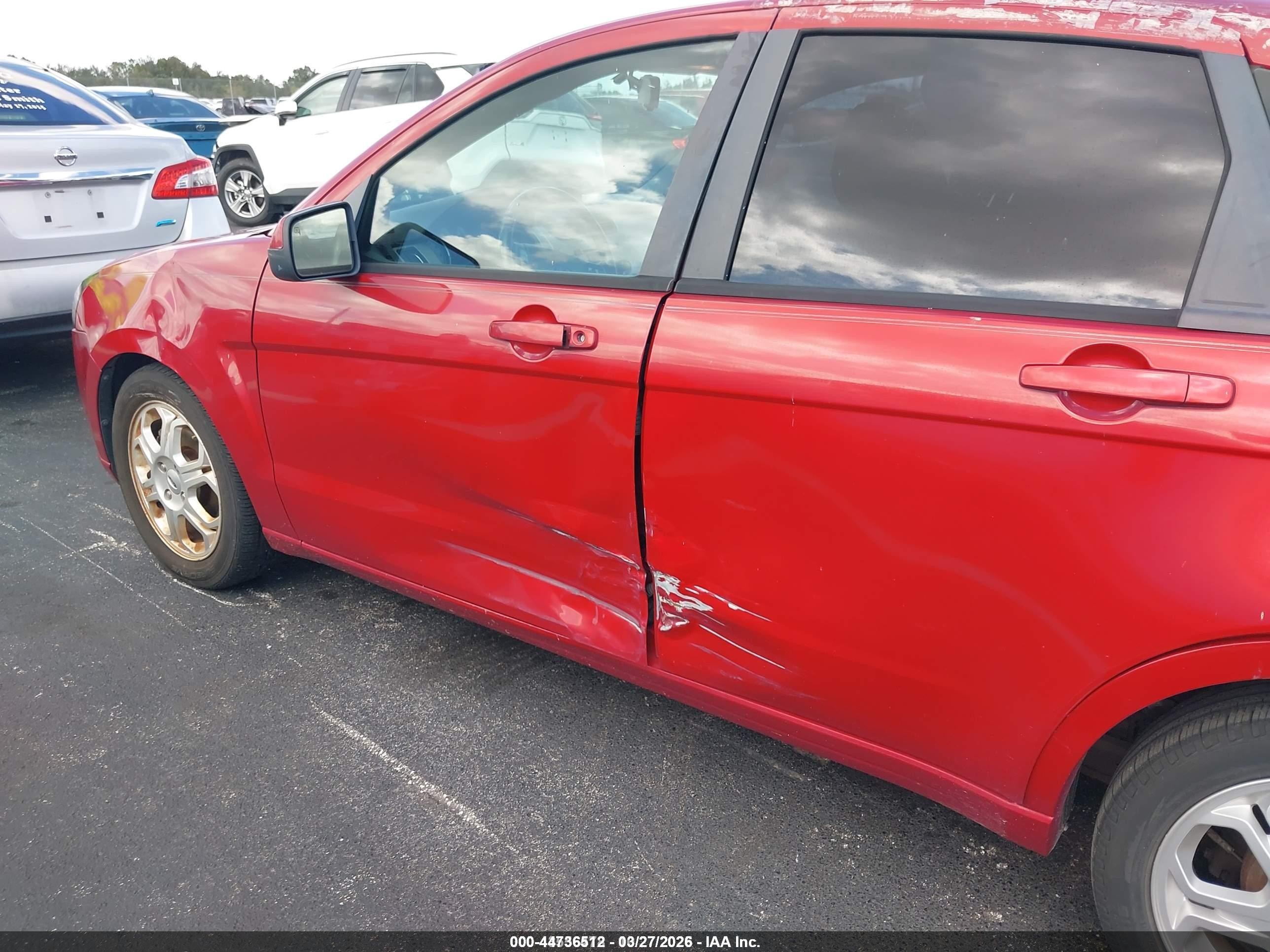2009 Ford Focus Ses Red vin: 1FAHP36N49W270237