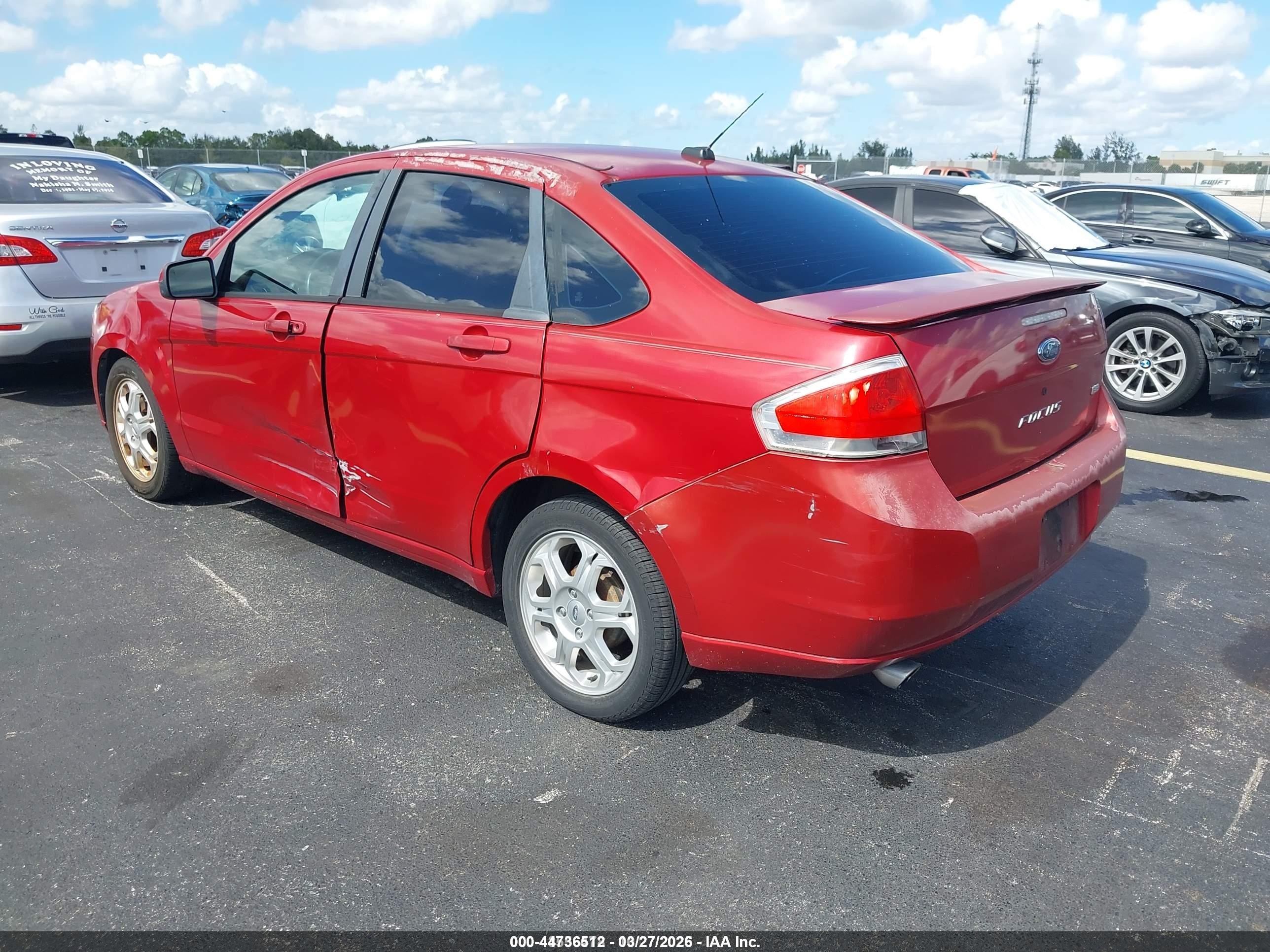 2009 Ford Focus Ses Red vin: 1FAHP36N49W270237
