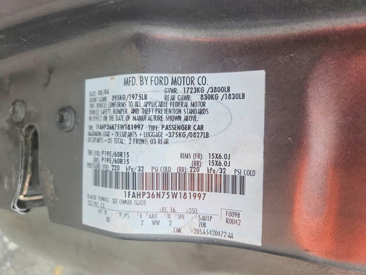 2005 Ford Focus Zxw Gray vin: 1FAHP36N75W181997