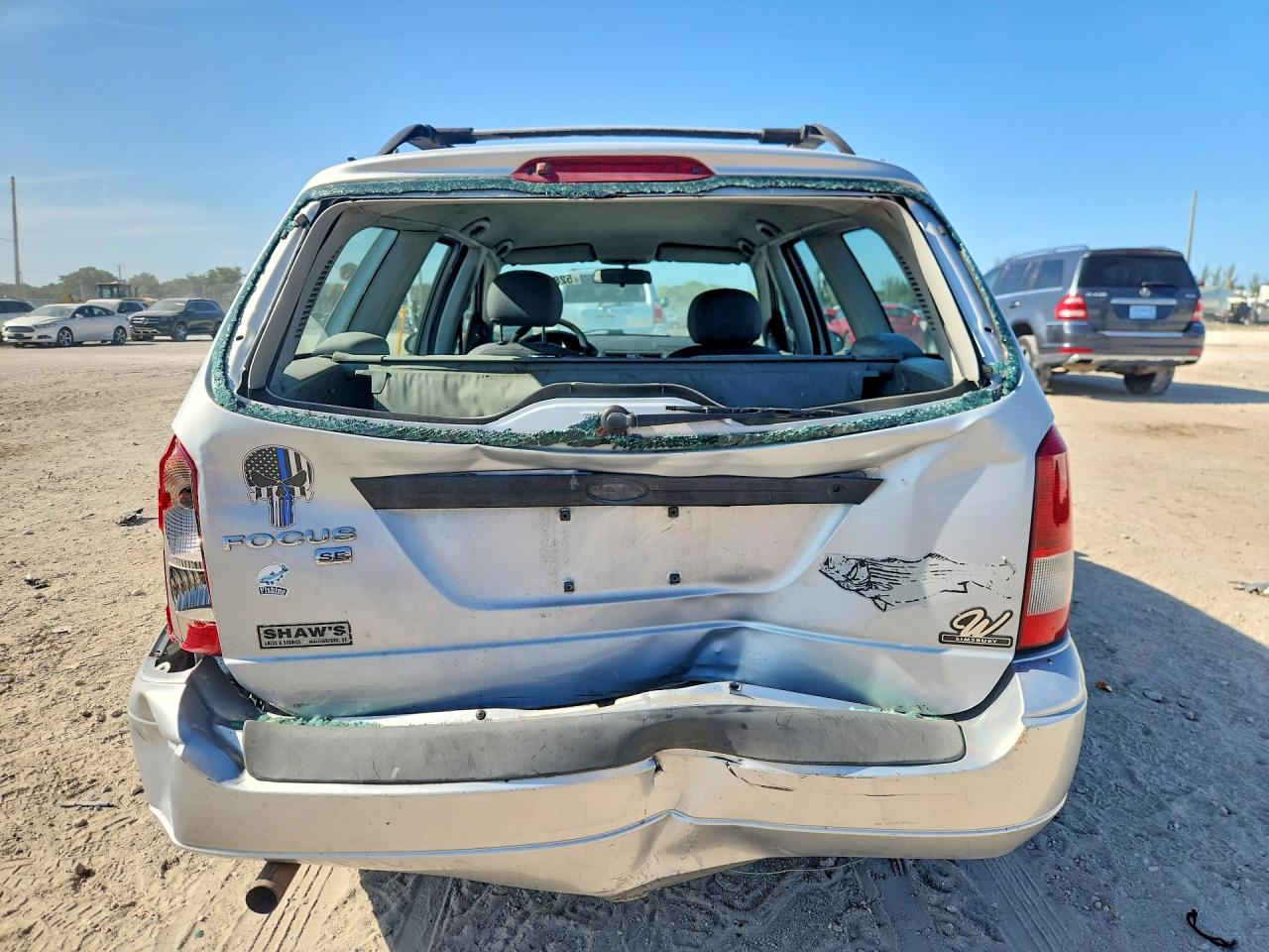 2007 Ford Focus Zxw Silver vin: 1FAHP36N77W175359