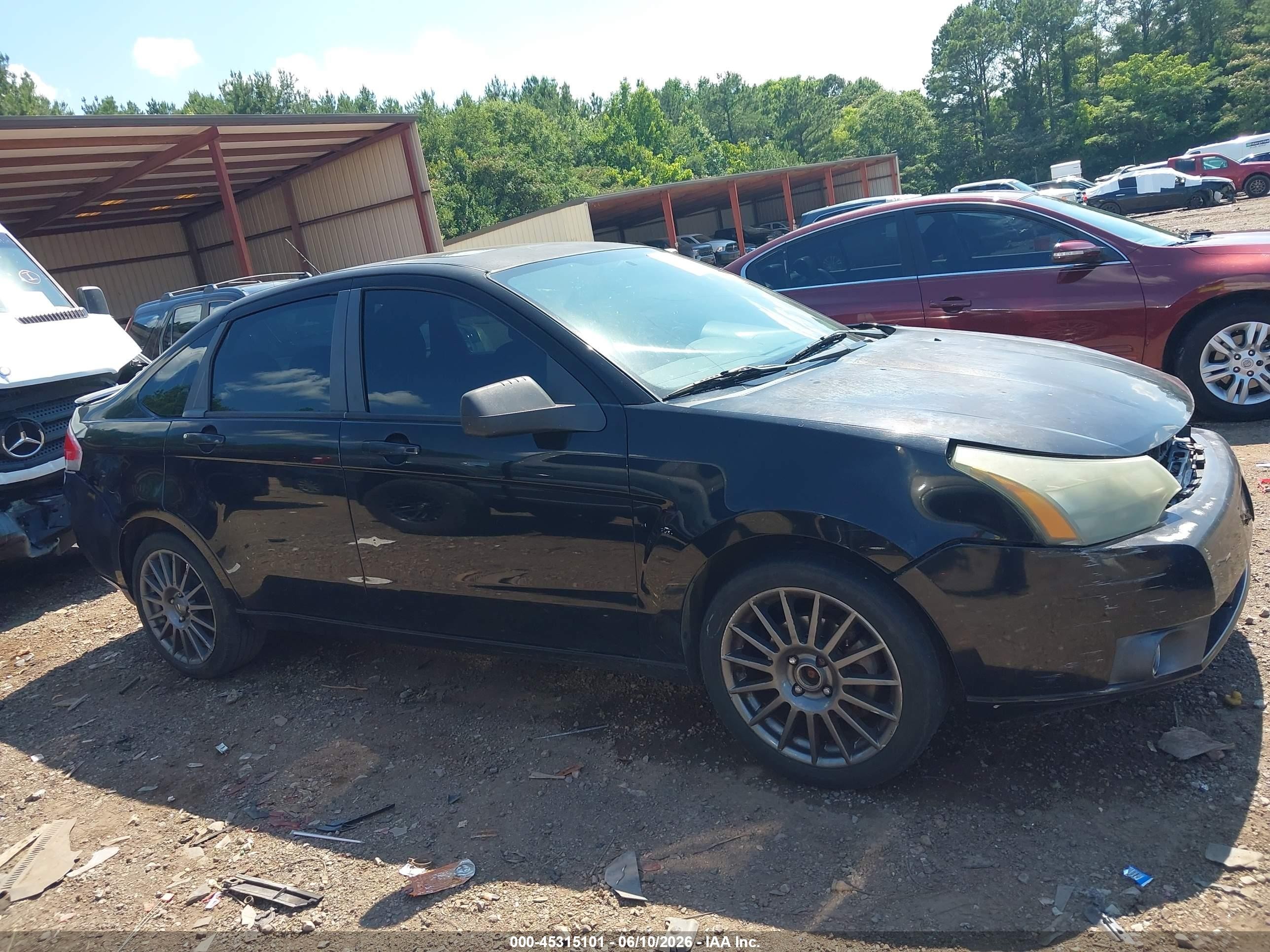 2009 Ford Focus Ses Black vin: 1FAHP36N79W174070