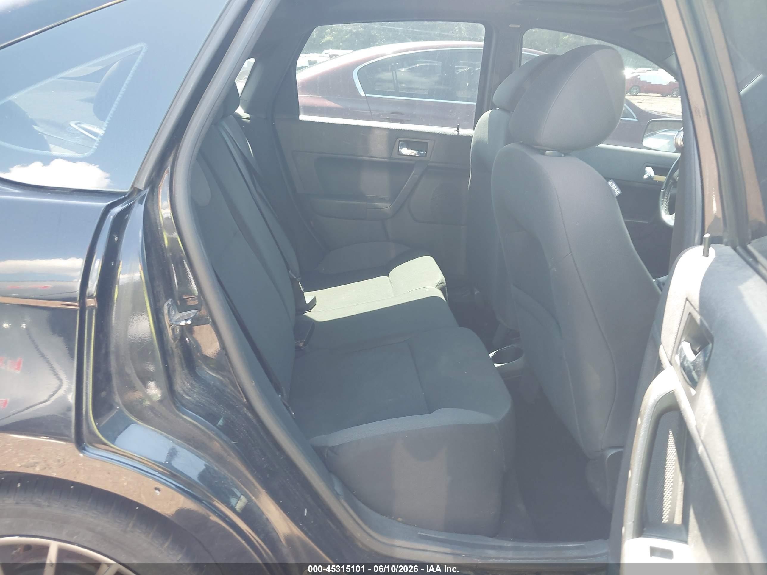 2009 Ford Focus Ses Black vin: 1FAHP36N79W174070