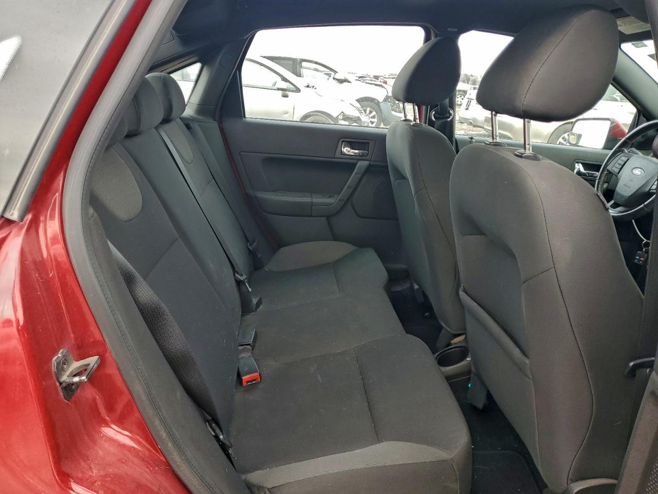 2009 Ford Focus Ses Red vin: 1FAHP36N79W237331