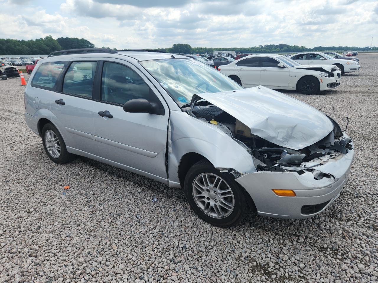 2007 Ford Focus Zxw Silver vin: 1FAHP36N97W171734