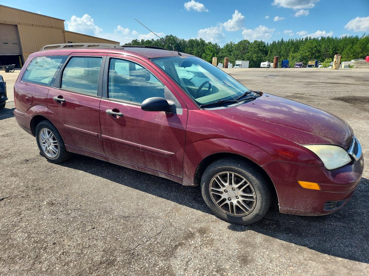 2006 Ford Focus Burgundy vin: 1FAHP36NX6W122671
