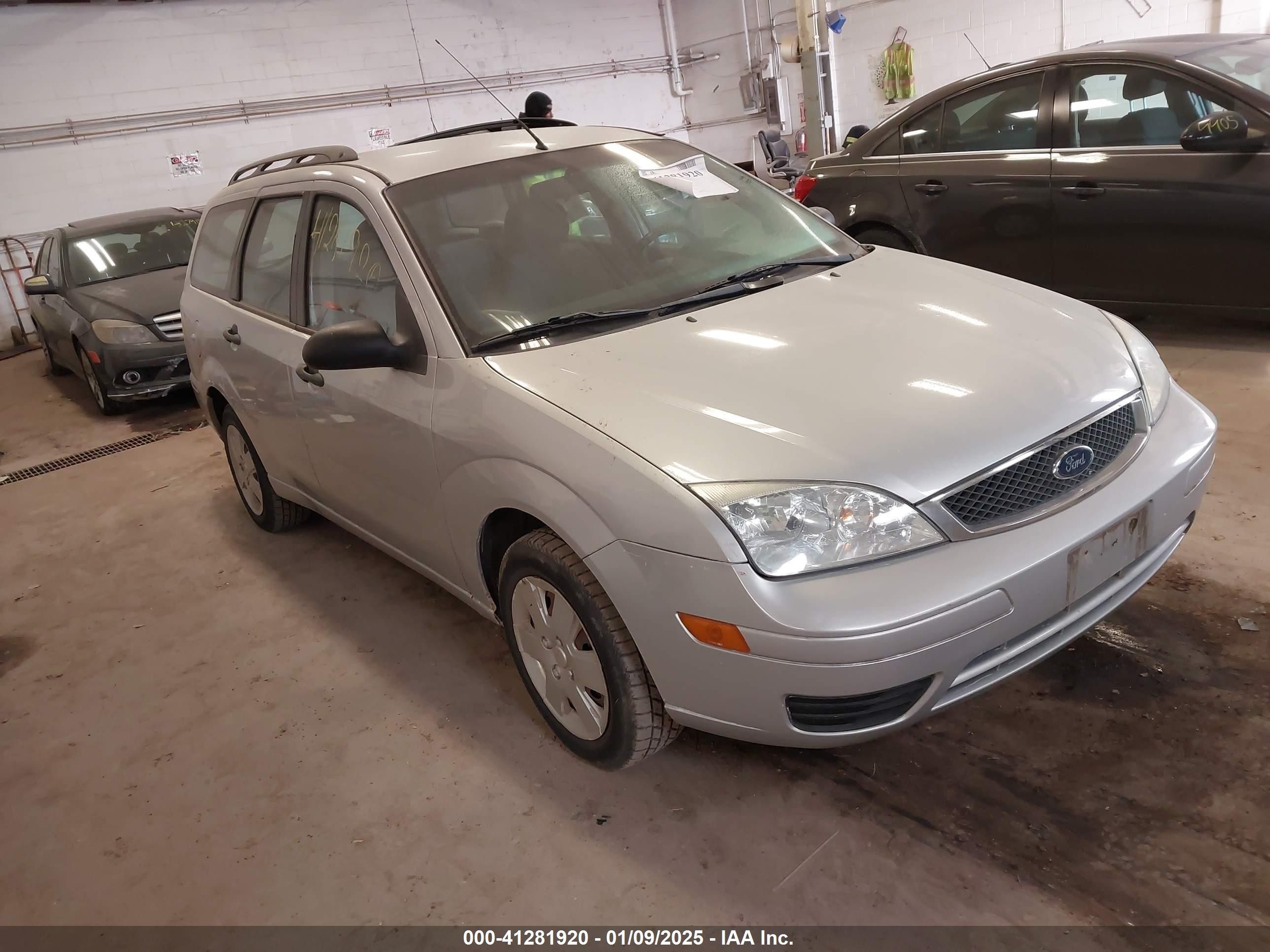 Price & History 2006 Ford Focus Zxw 2.0l I-4 Dohc, 136hp vin