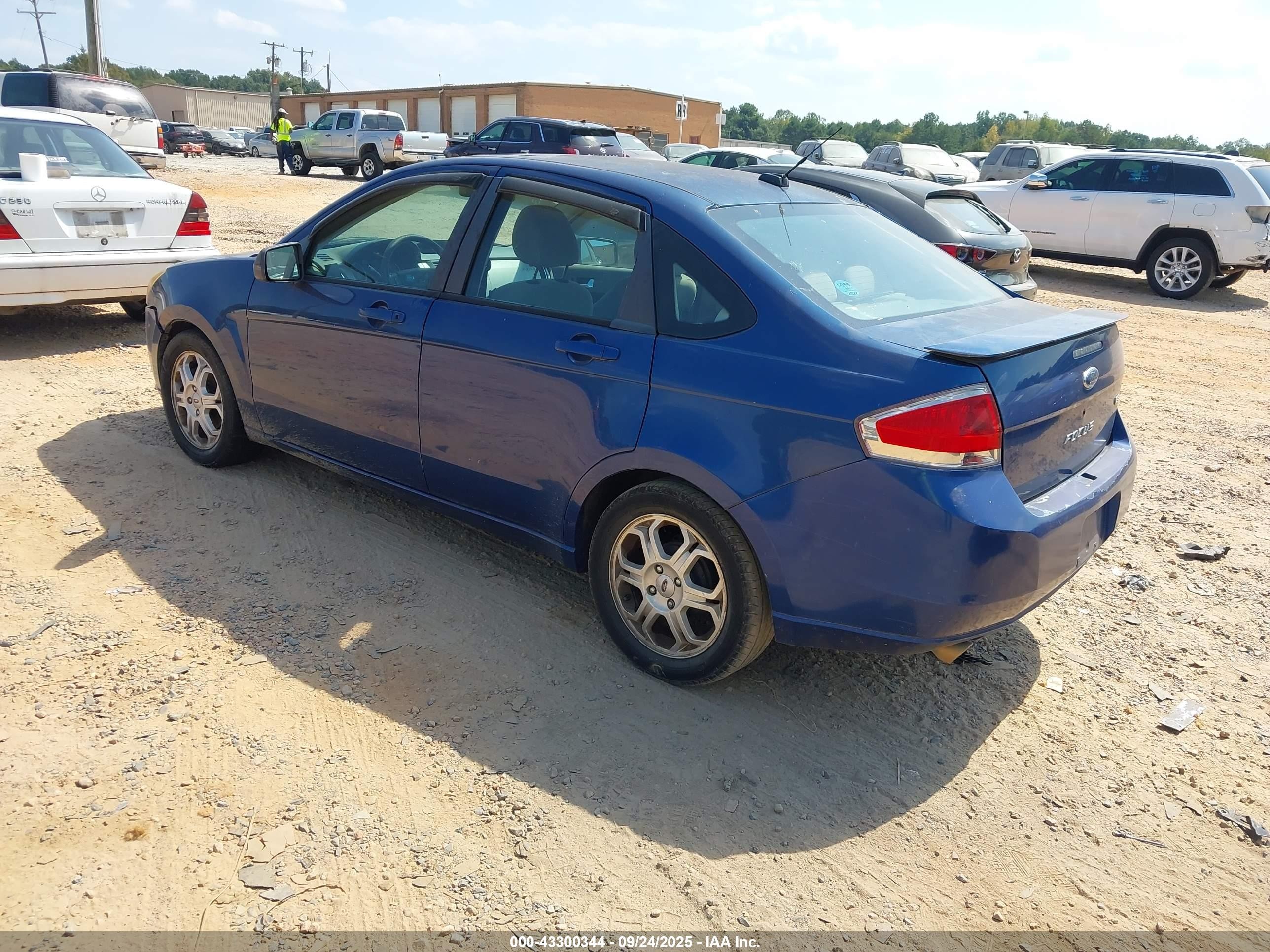 2009 Ford Focus Ses Blue vin: 1FAHP36NX9W128796