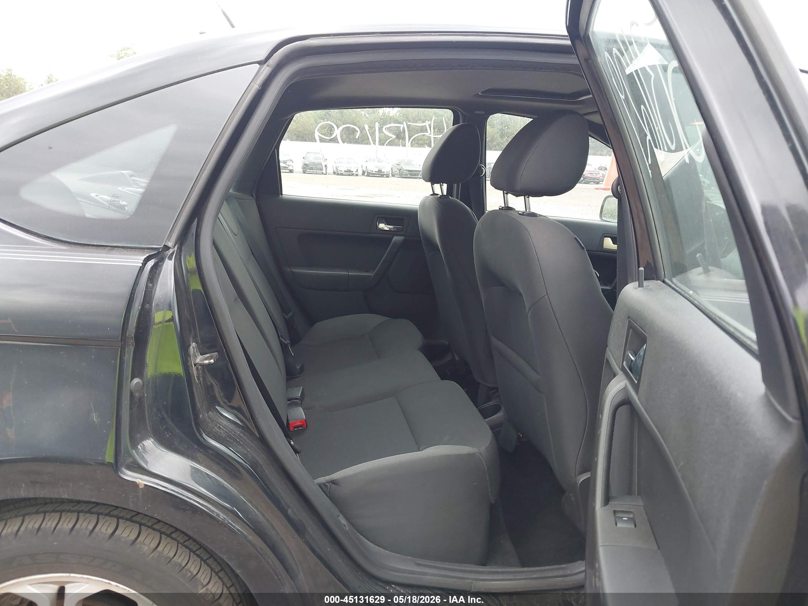 2009 Ford Focus Ses Черный vin: 1FAHP36NX9W132038