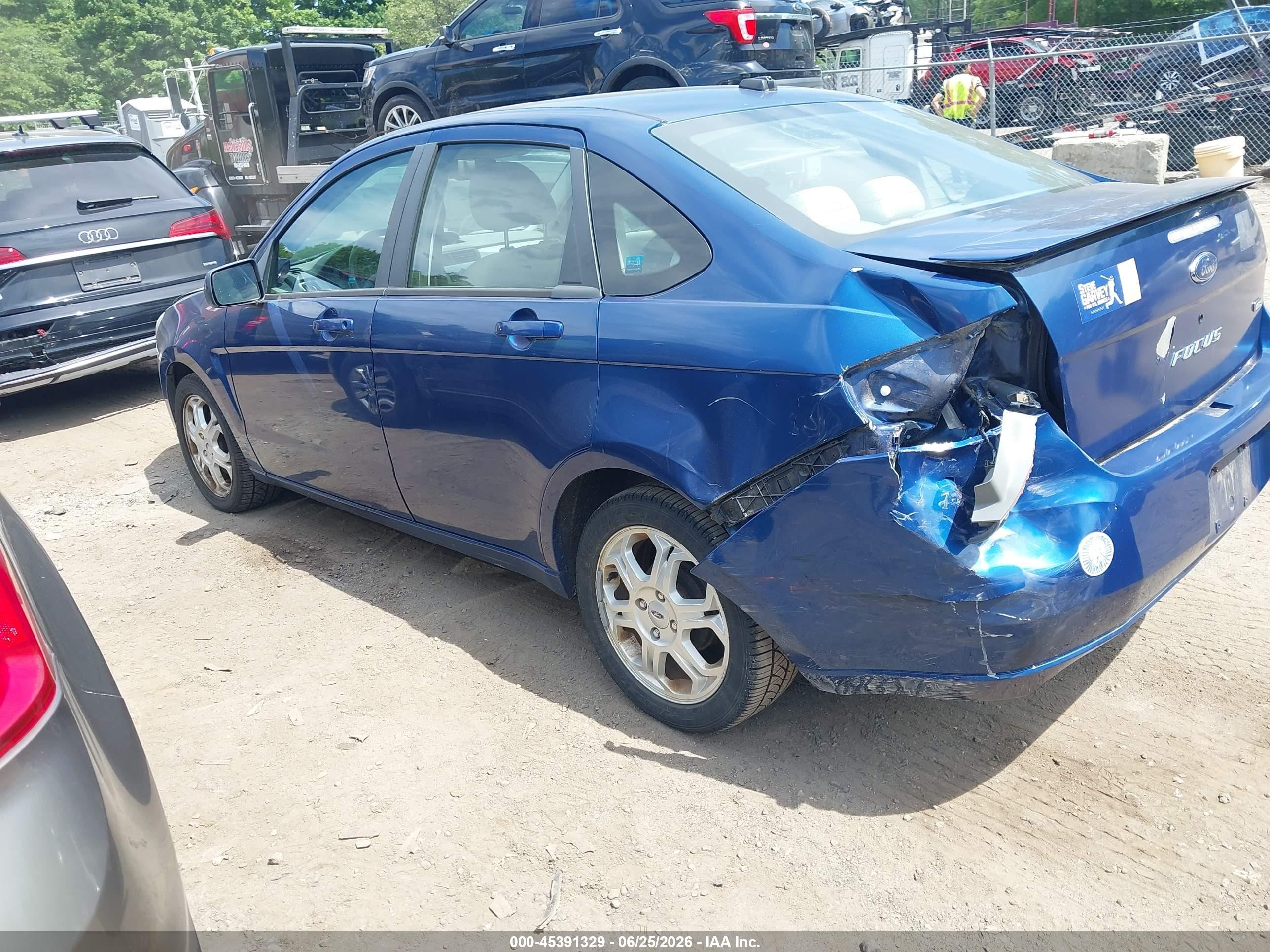 2009 Ford Focus Ses Blue vin: 1FAHP36NX9W134694