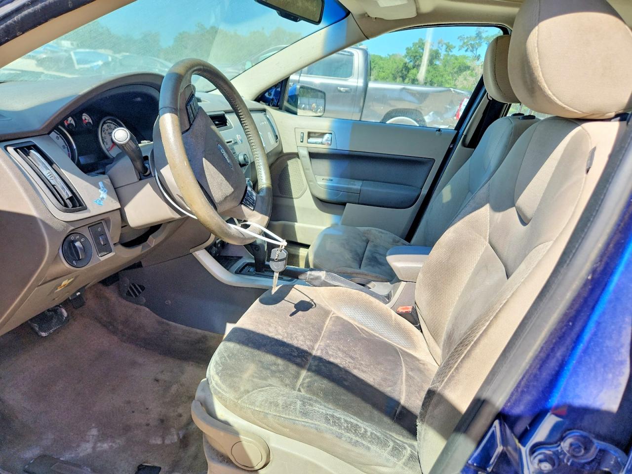 2009 Ford Focus Blue vin: 1FAHP36NX9W150720