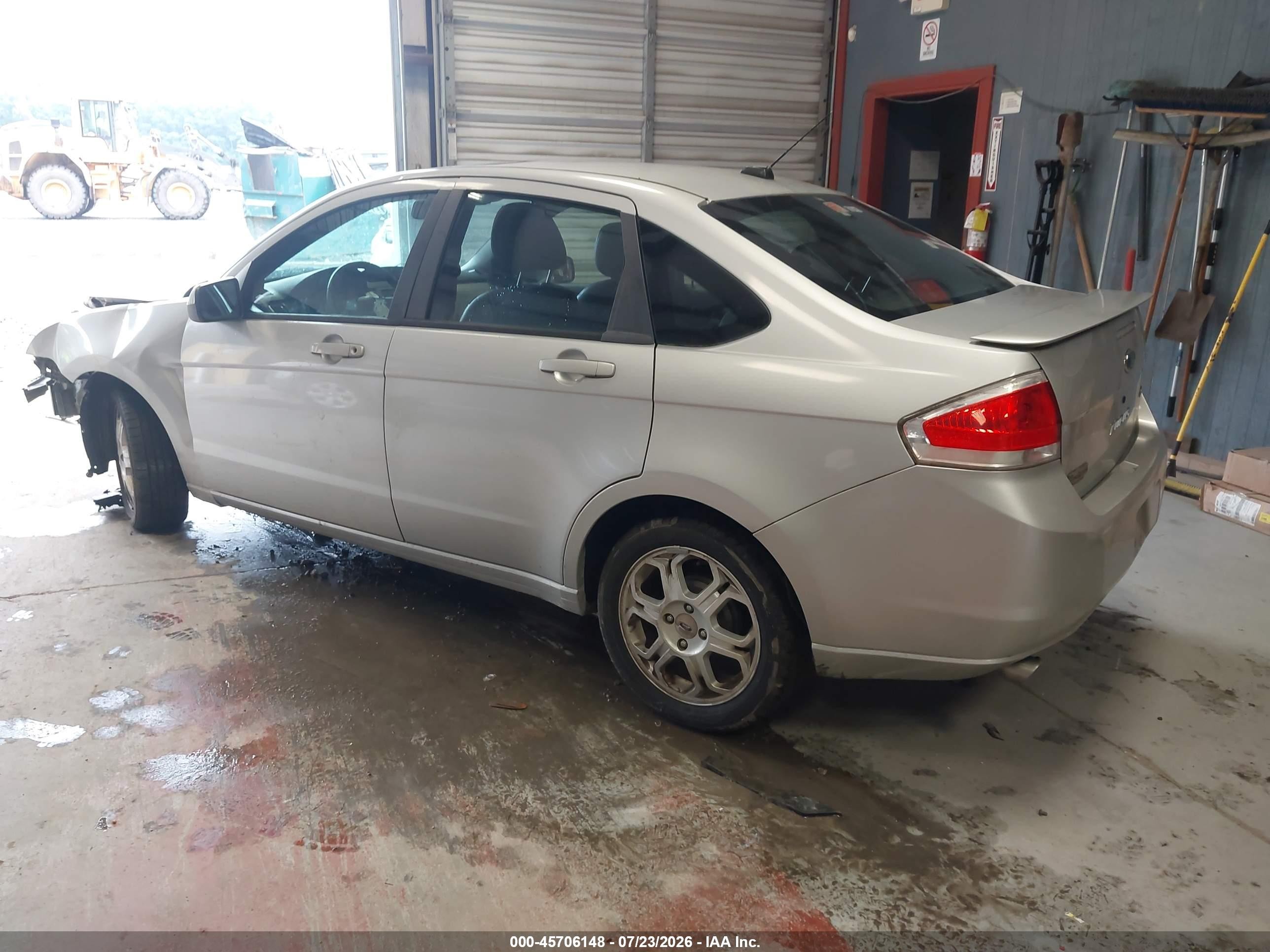 2009 Ford Focus Ses Gray vin: 1FAHP36NX9W219230
