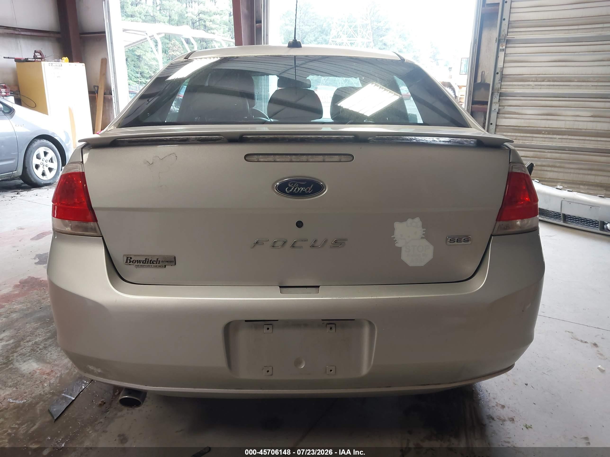 2009 Ford Focus Ses Gray vin: 1FAHP36NX9W219230