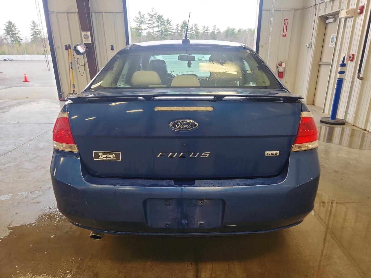 2009 Ford Focus Ses Blue vin: 1FAHP36NX9W223133