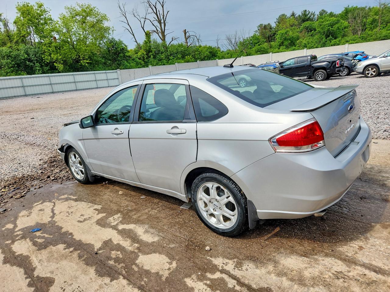 2009 Ford Focus Ses Silver vin: 1FAHP36NX9W260148