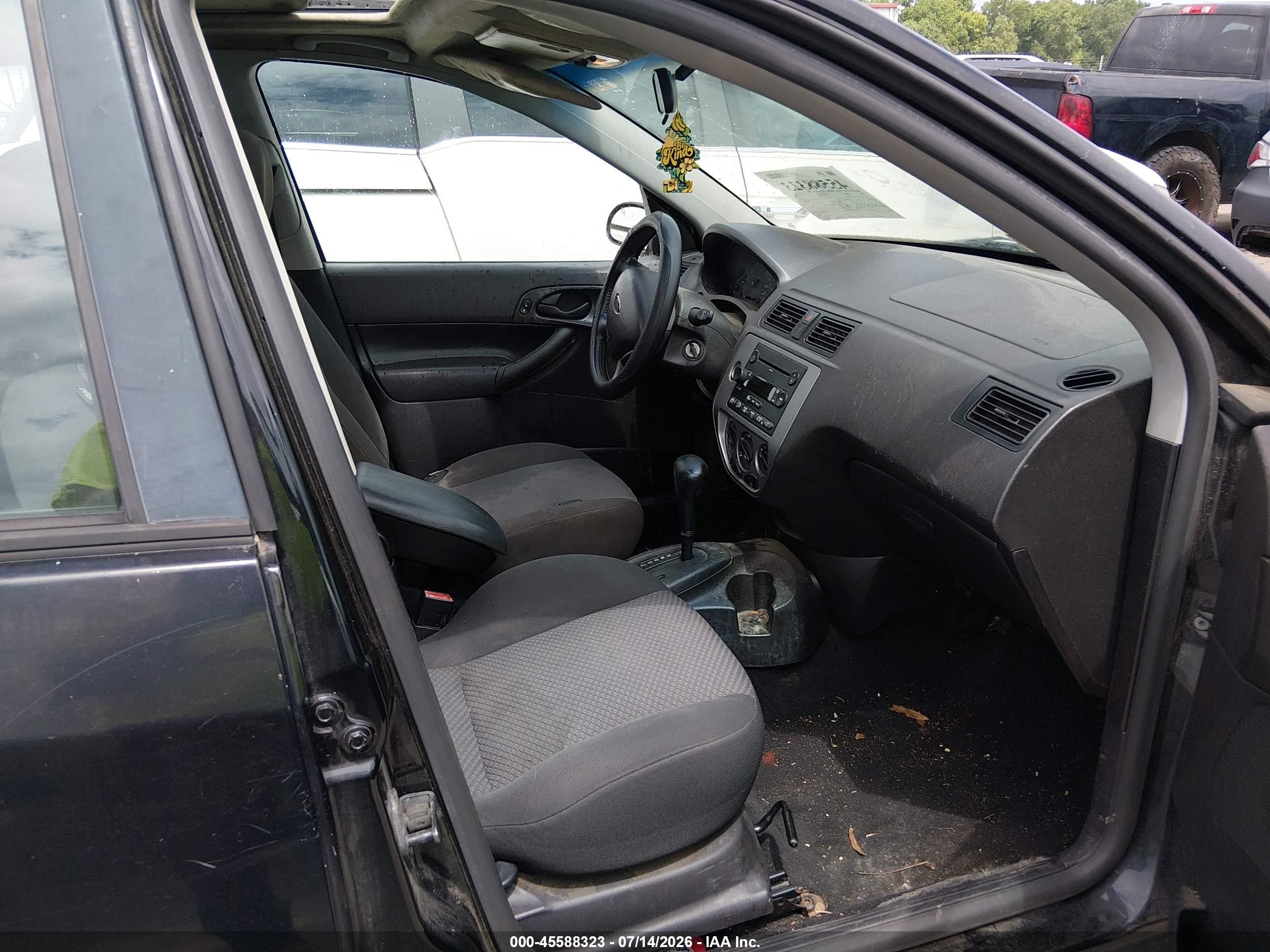 2006 Ford Focus Zx5 Blue vin: 1FAHP37N06W221885