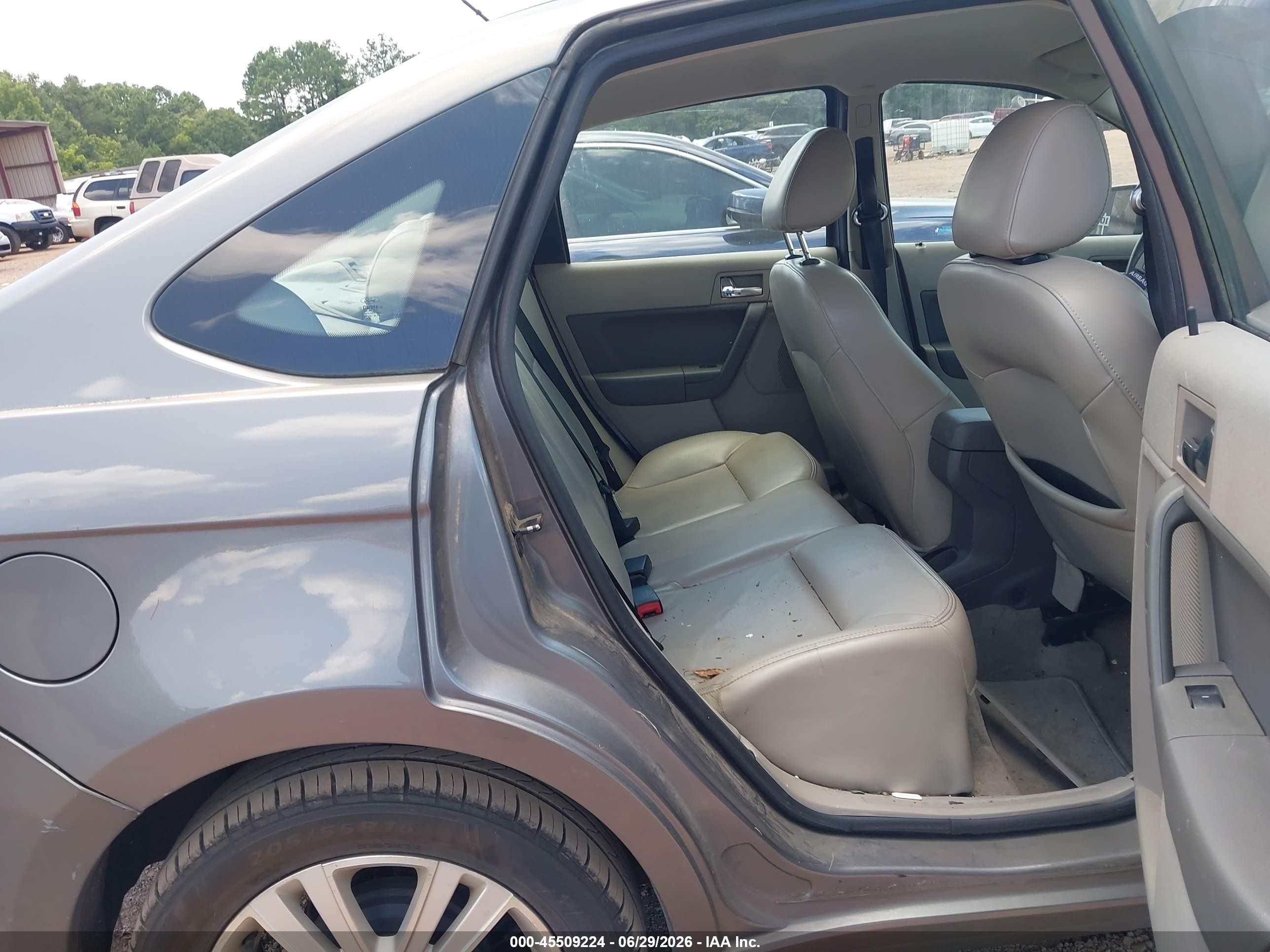 2009 Ford Focus Sel Gray vin: 1FAHP37N19W151818