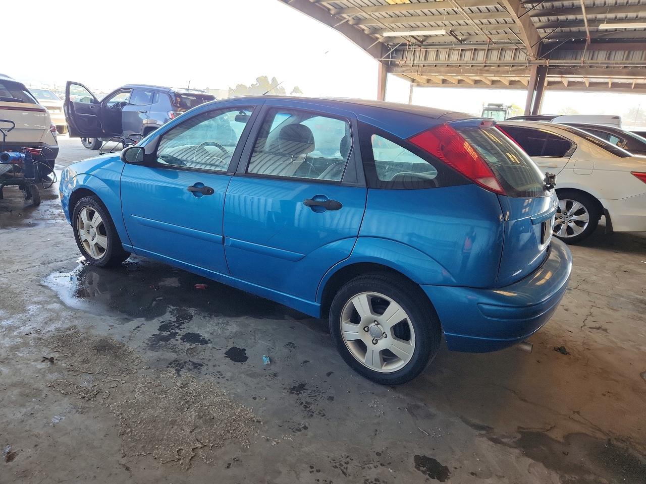 2007 Ford Focus Zx5 Blue vin: 1FAHP37N37W226340