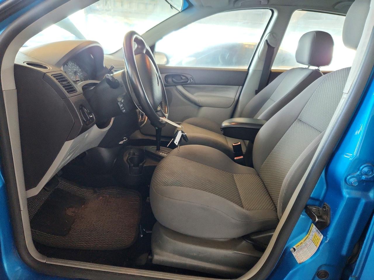 2007 Ford Focus Zx5 Blue vin: 1FAHP37N37W226340