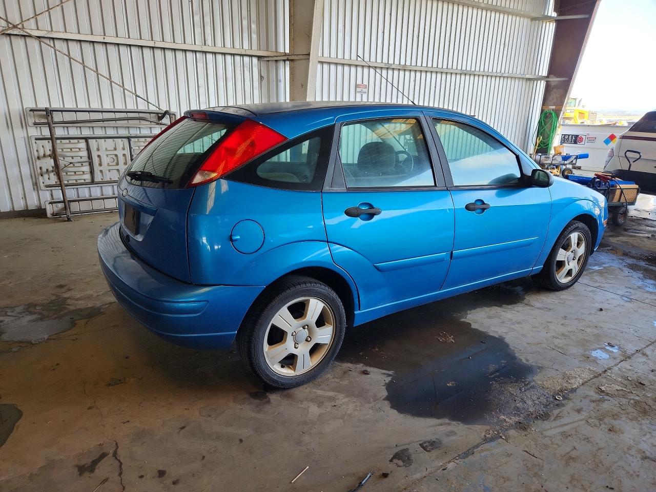 2007 Ford Focus Zx5 Blue vin: 1FAHP37N37W226340