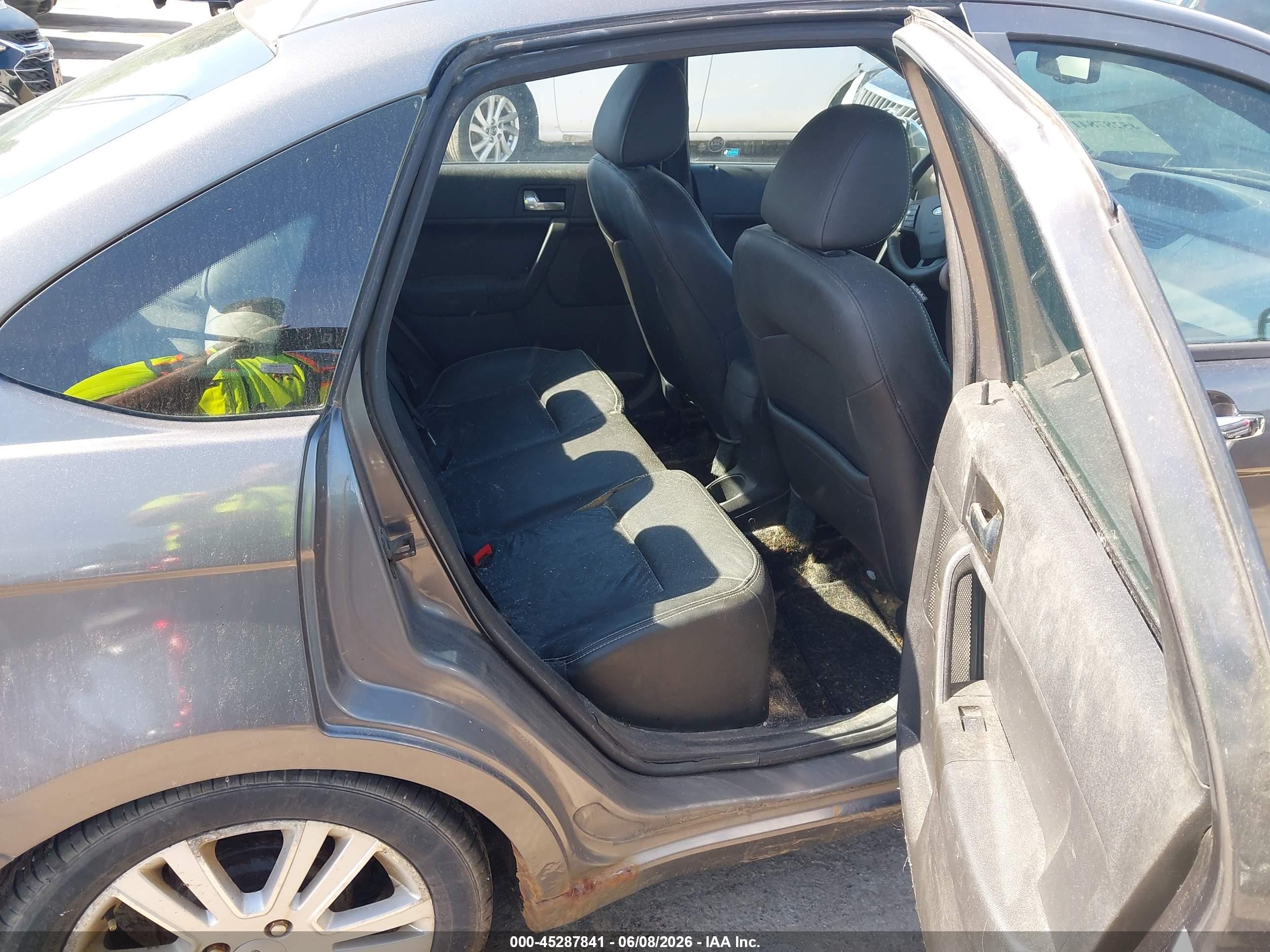 2009 Ford Focus Sel Gray vin: 1FAHP37N39W119372