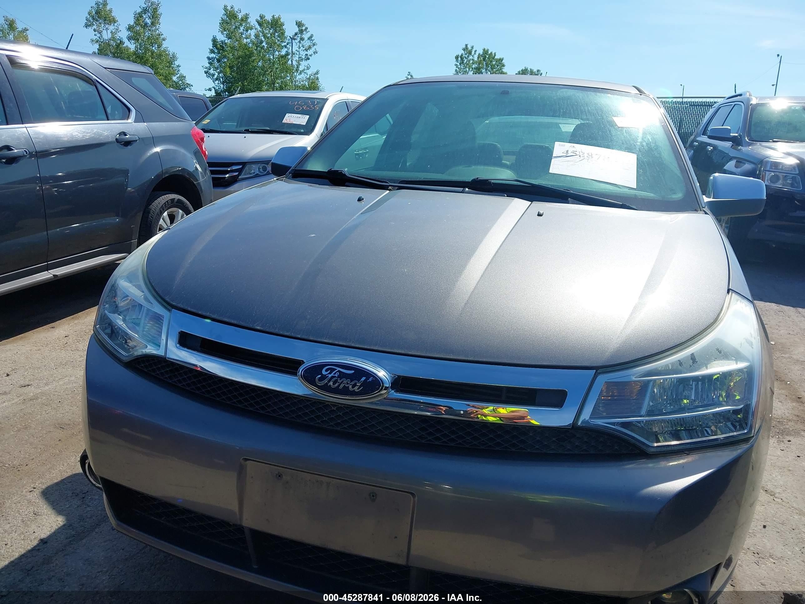 2009 Ford Focus Sel Gray vin: 1FAHP37N39W119372