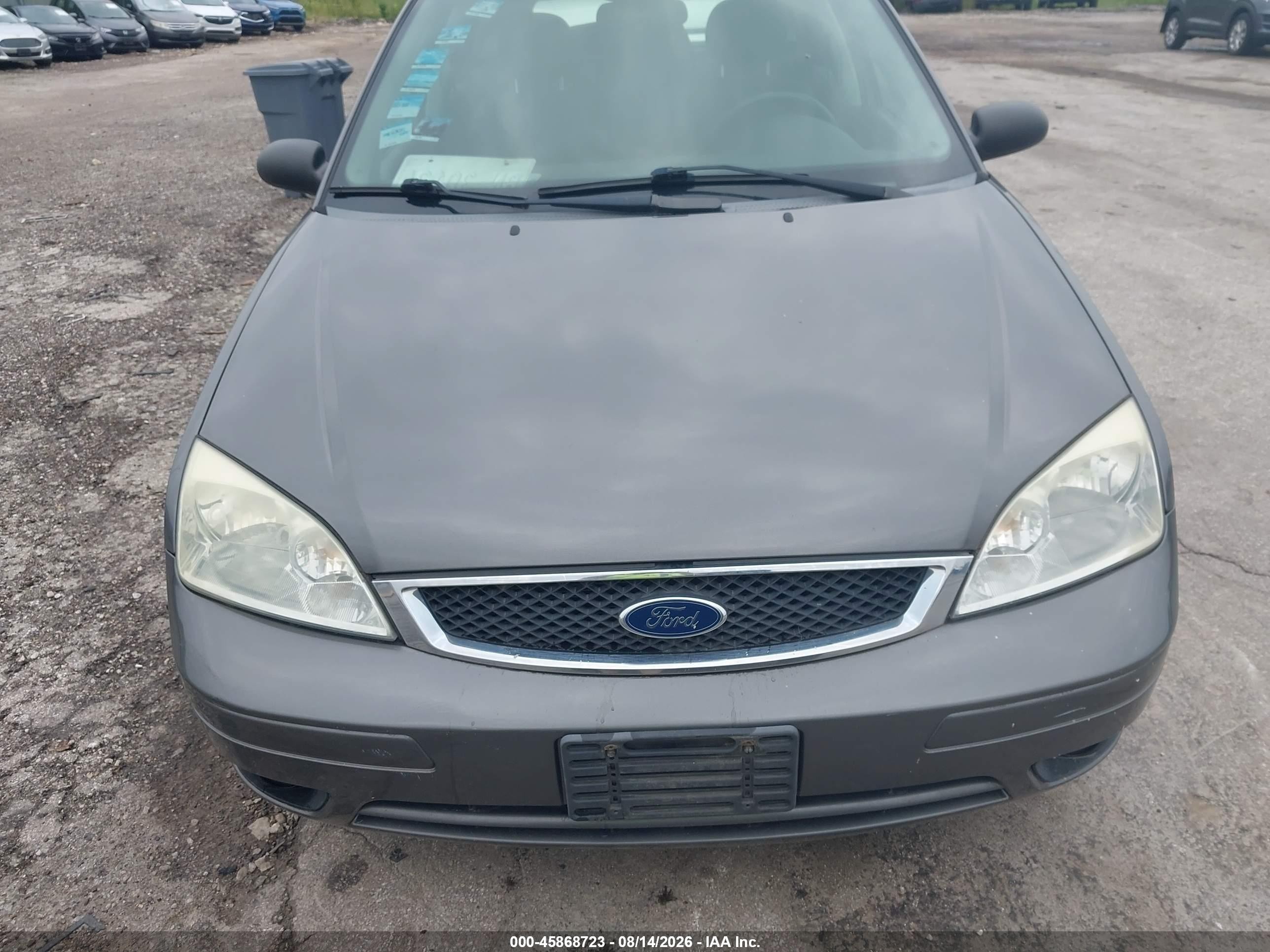 2007 Ford Focus S/se/ses Gray vin: 1FAHP37N57W146196