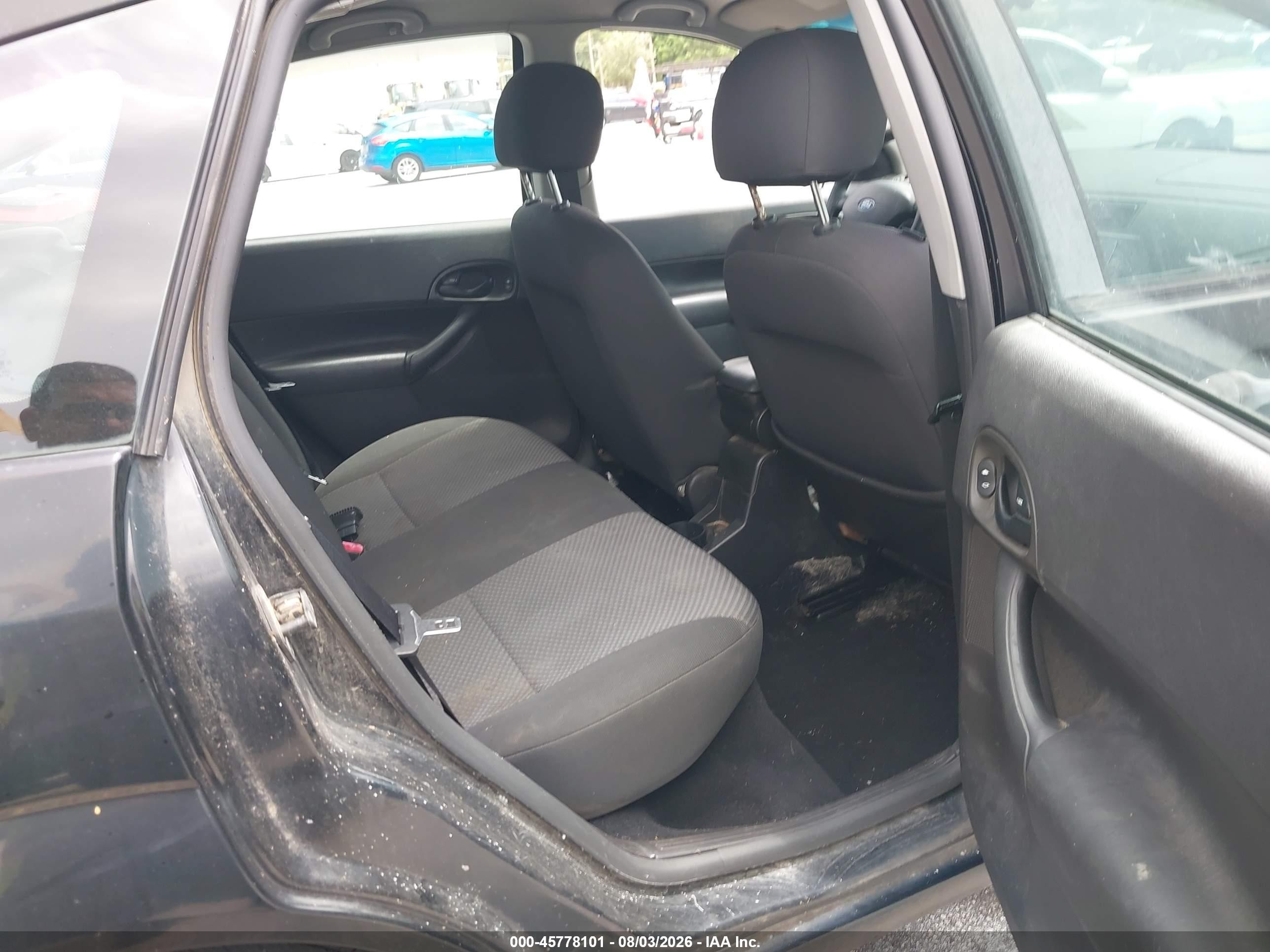 2007 Ford Focus S/se/ses Black vin: 1FAHP37N57W187086