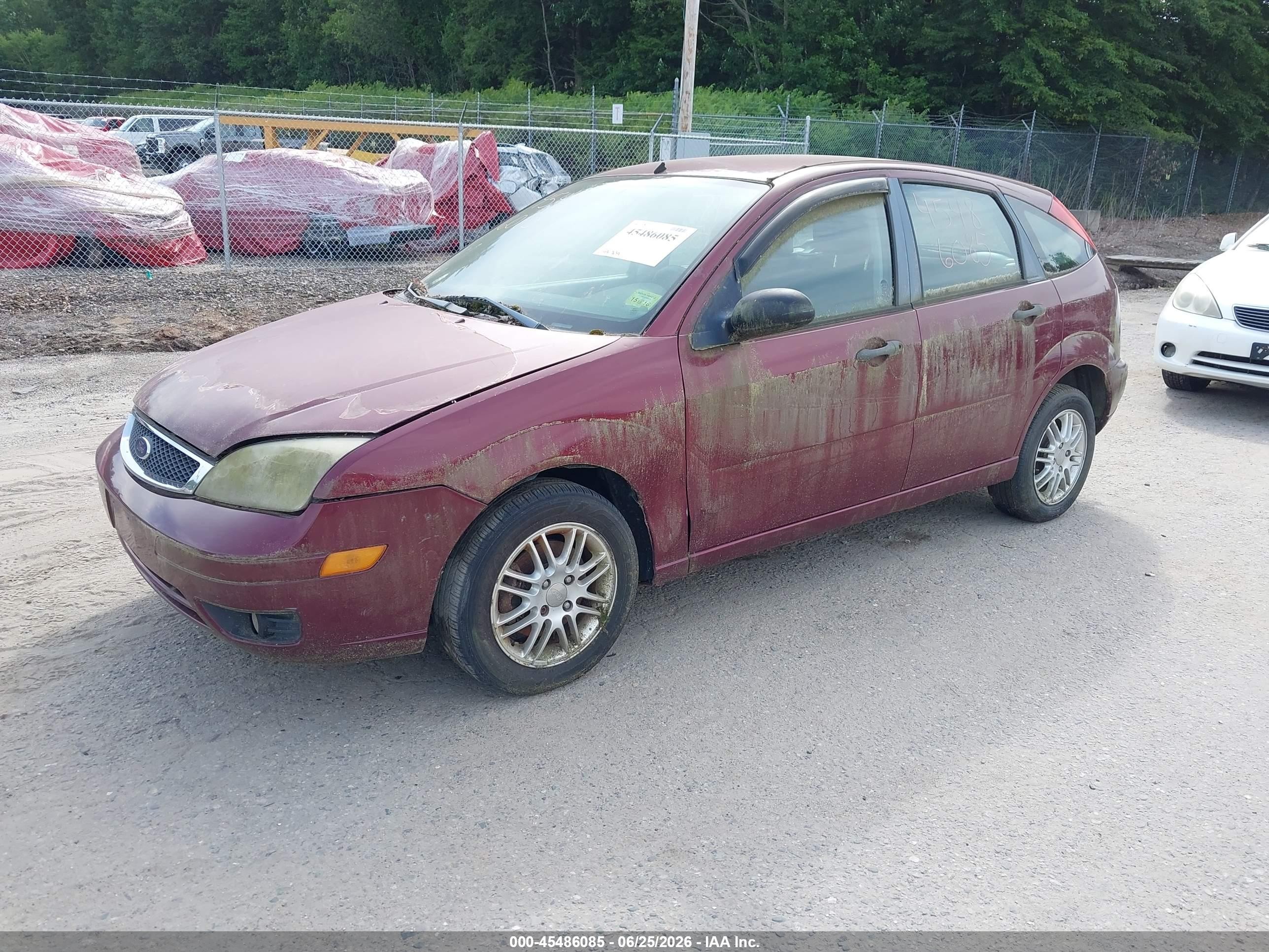 2006 Ford Focus Zx5 Темно-бордовый vin: 1FAHP37N66W239243