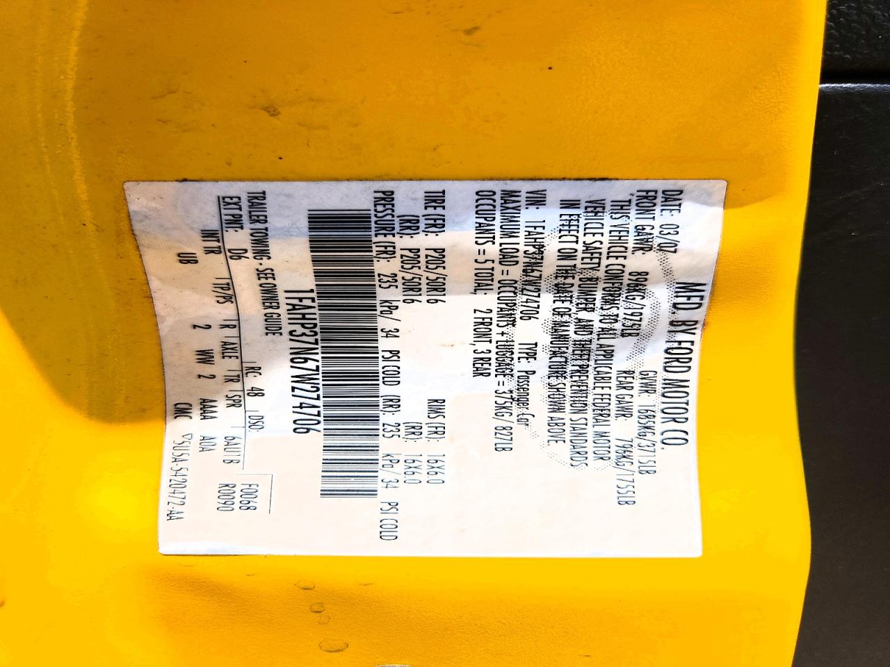 2007 Ford Focus Zx5 Yellow vin: 1FAHP37N67W274706