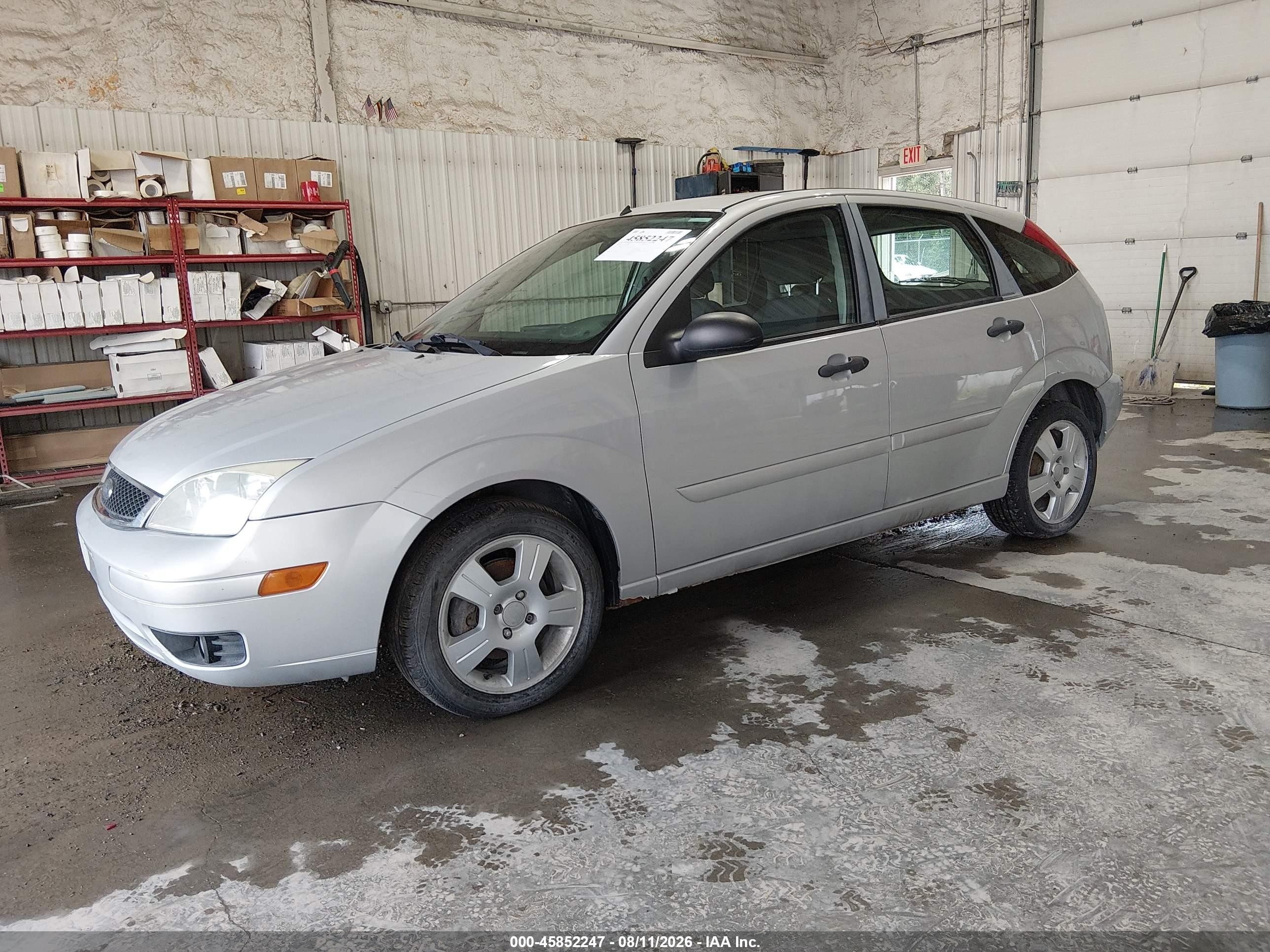 2007 Ford Focus S/se/ses Серебряный vin: 1FAHP37N77W243531