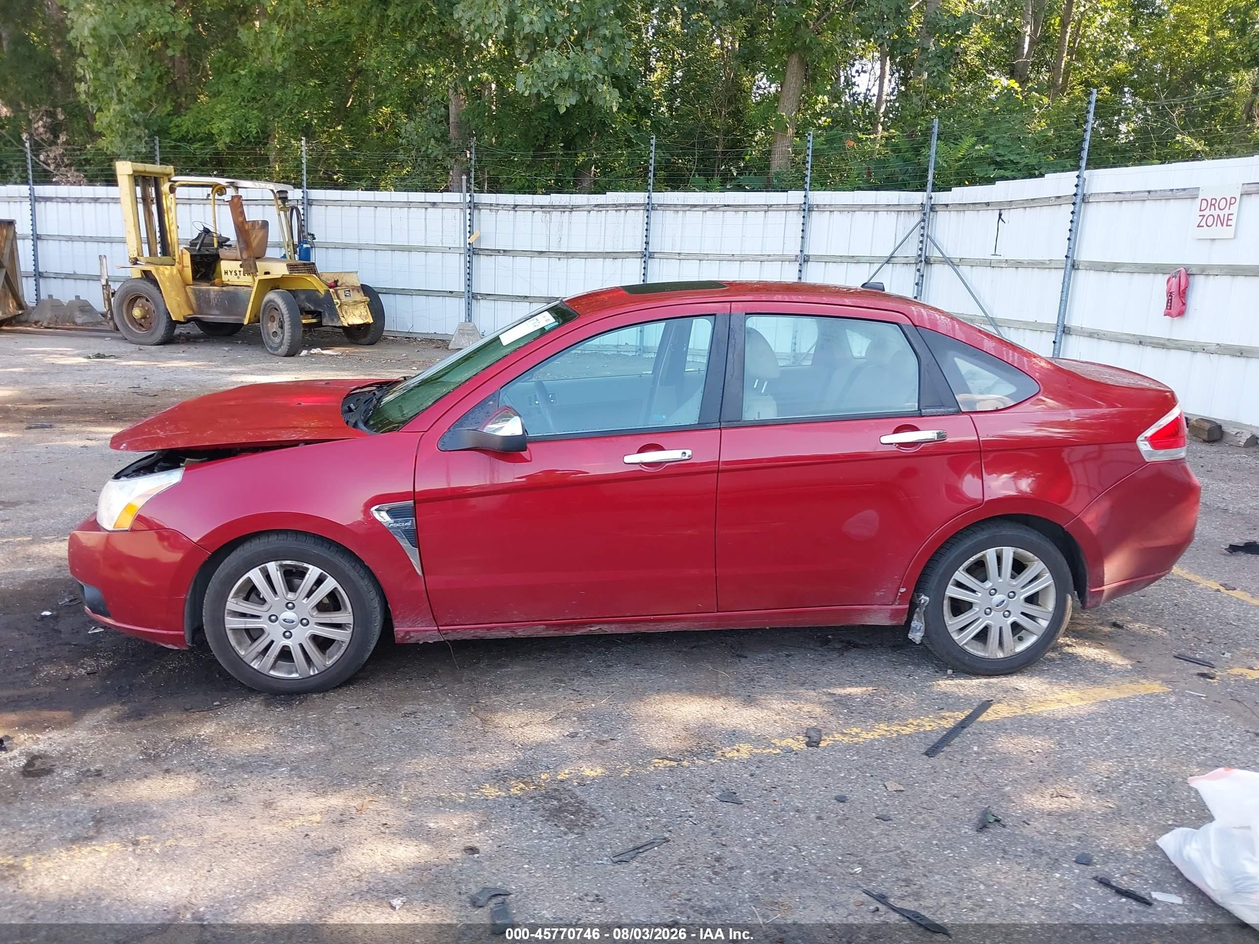 2009 Ford Focus Sel Red vin: 1FAHP37N89W127287