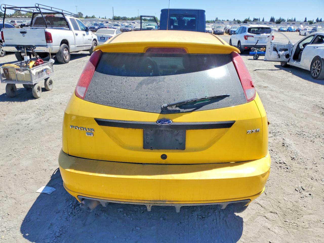 2006 Ford Focus Zx5 Gold vin: 1FAHP37N96W210433