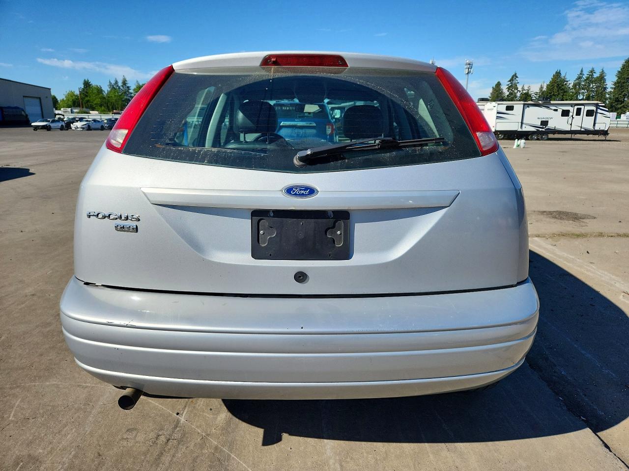 2007 Ford Focus Zx5 Серебряный vin: 1FAHP37N97W230716