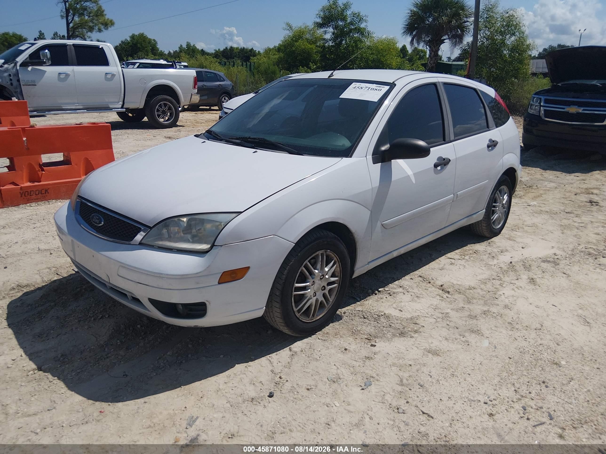 2007 Ford Focus S/se/ses Белый vin: 1FAHP37N97W262274