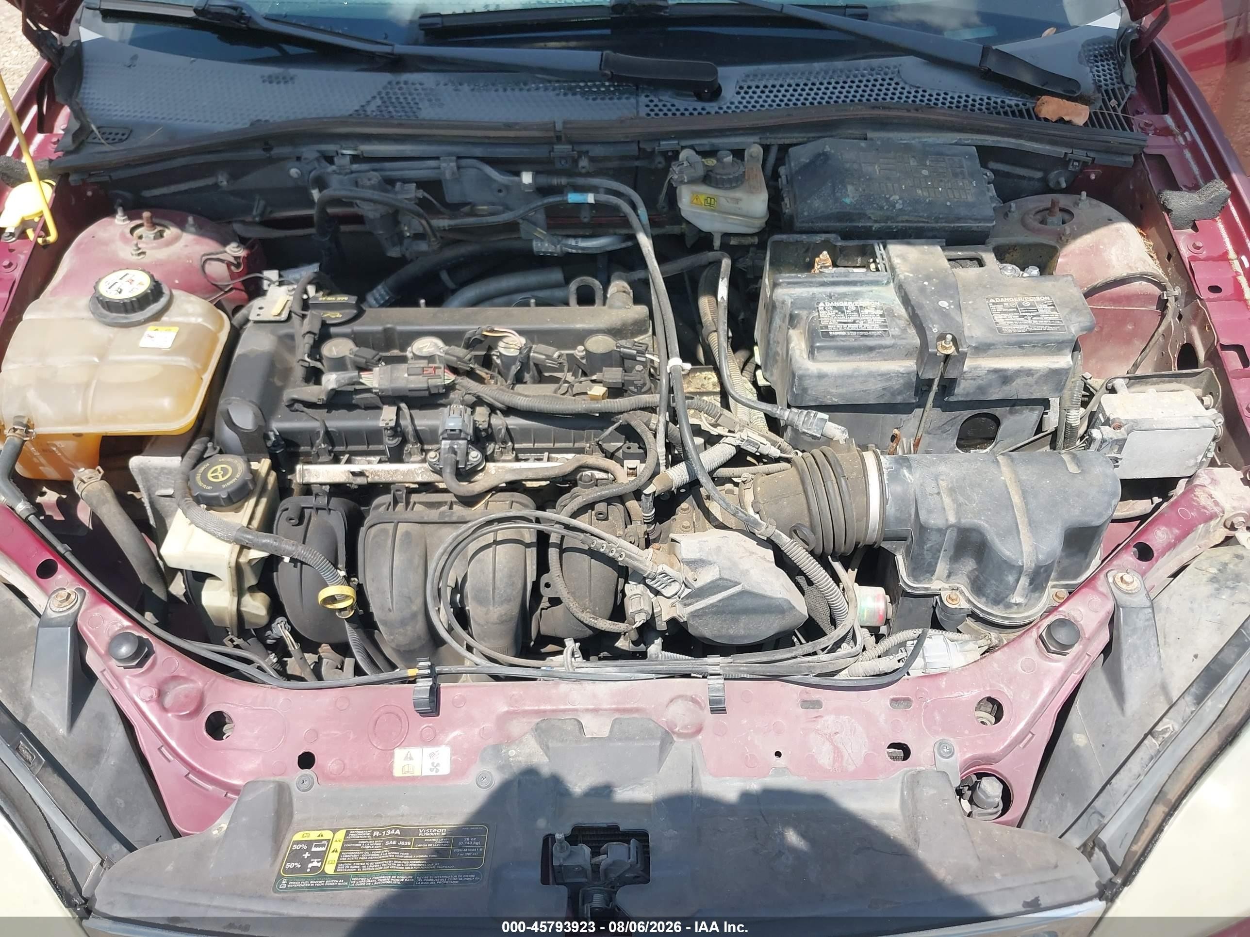 2007 Ford Focus S/se/ses Maroon vin: 1FAHP37NX7W347382