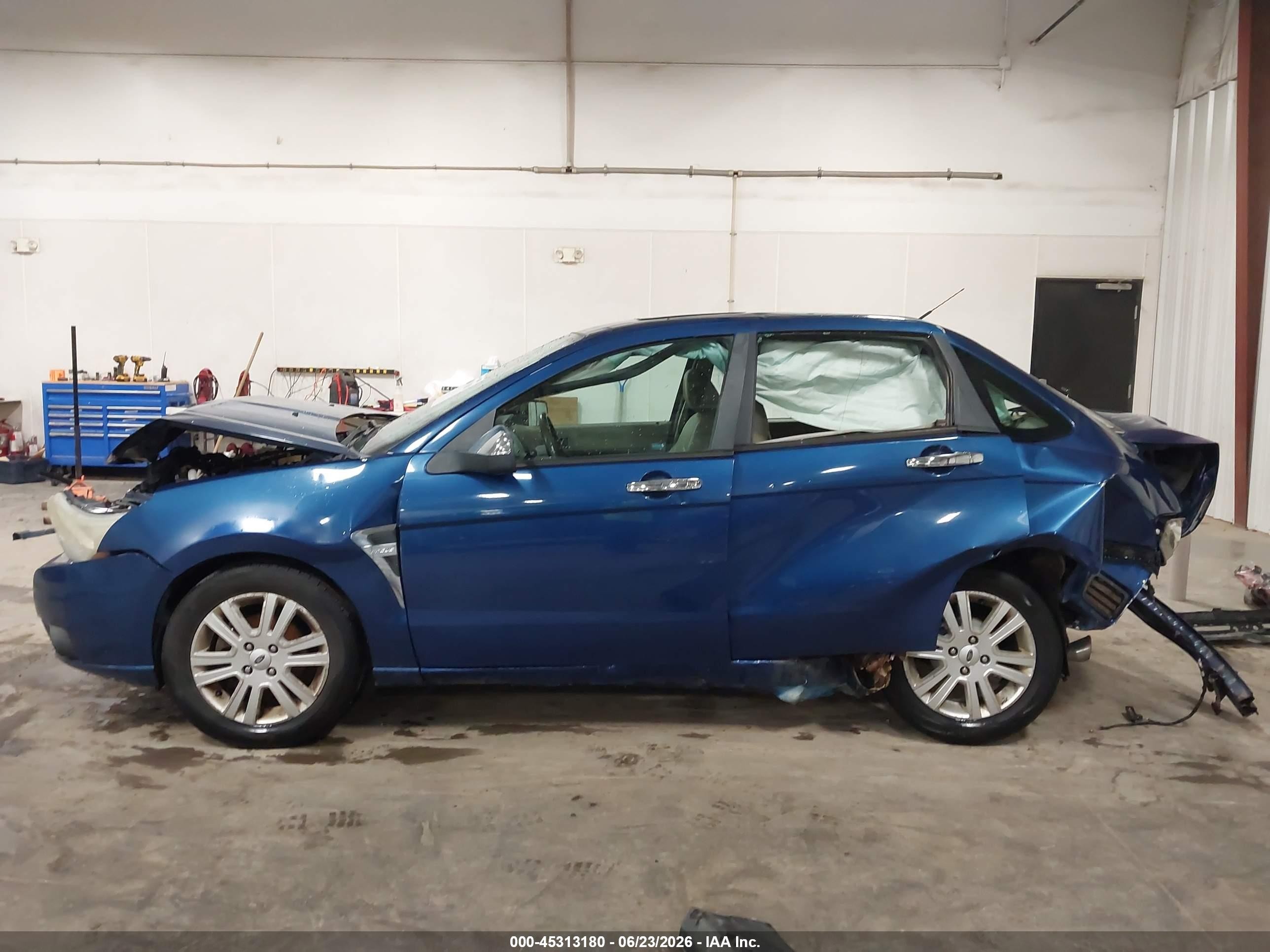 2009 Ford Focus Sel Синий vin: 1FAHP37NX9W232641