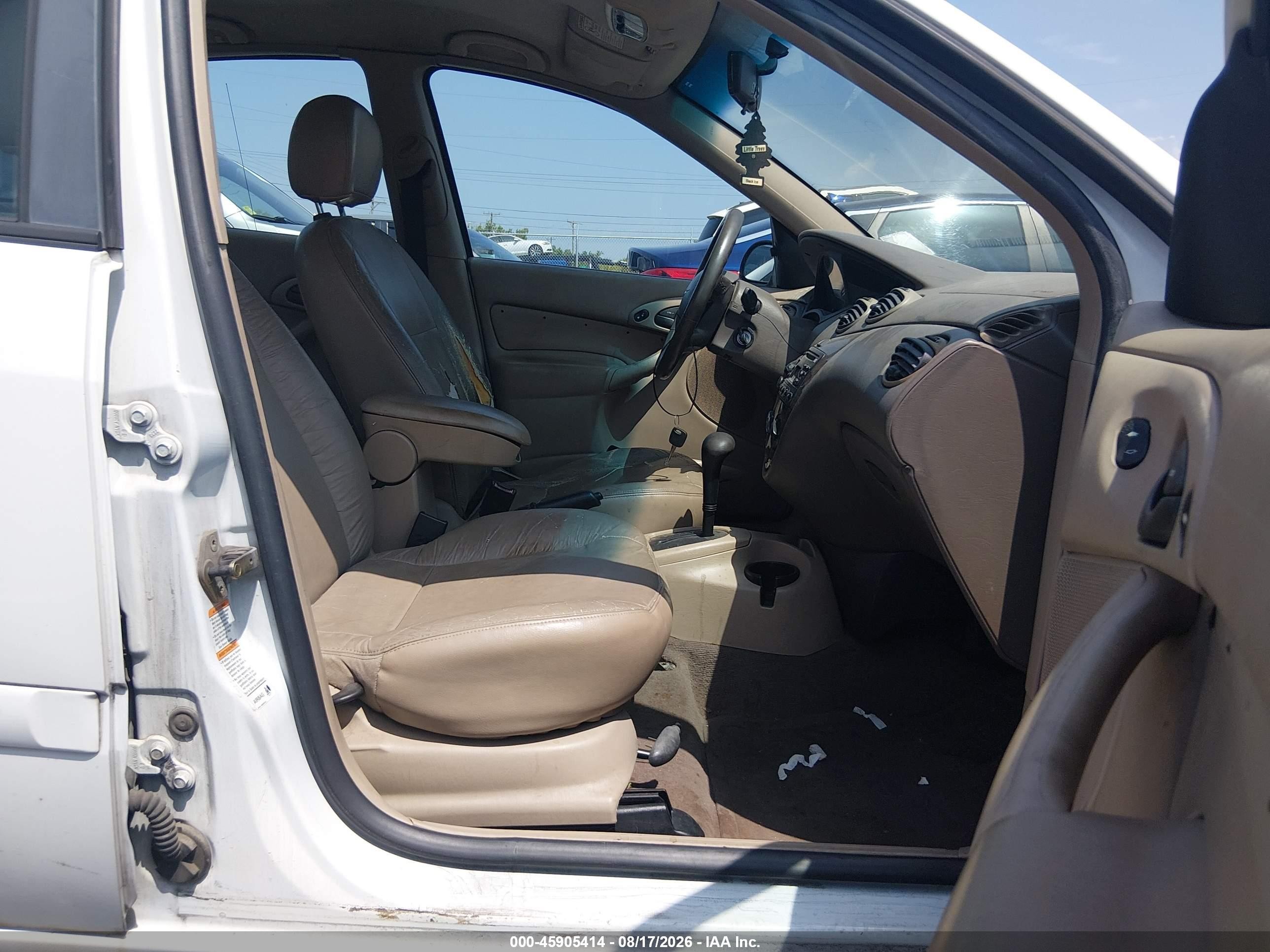 2001 Ford Focus Zts Белый vin: 1FAHP38371W192830