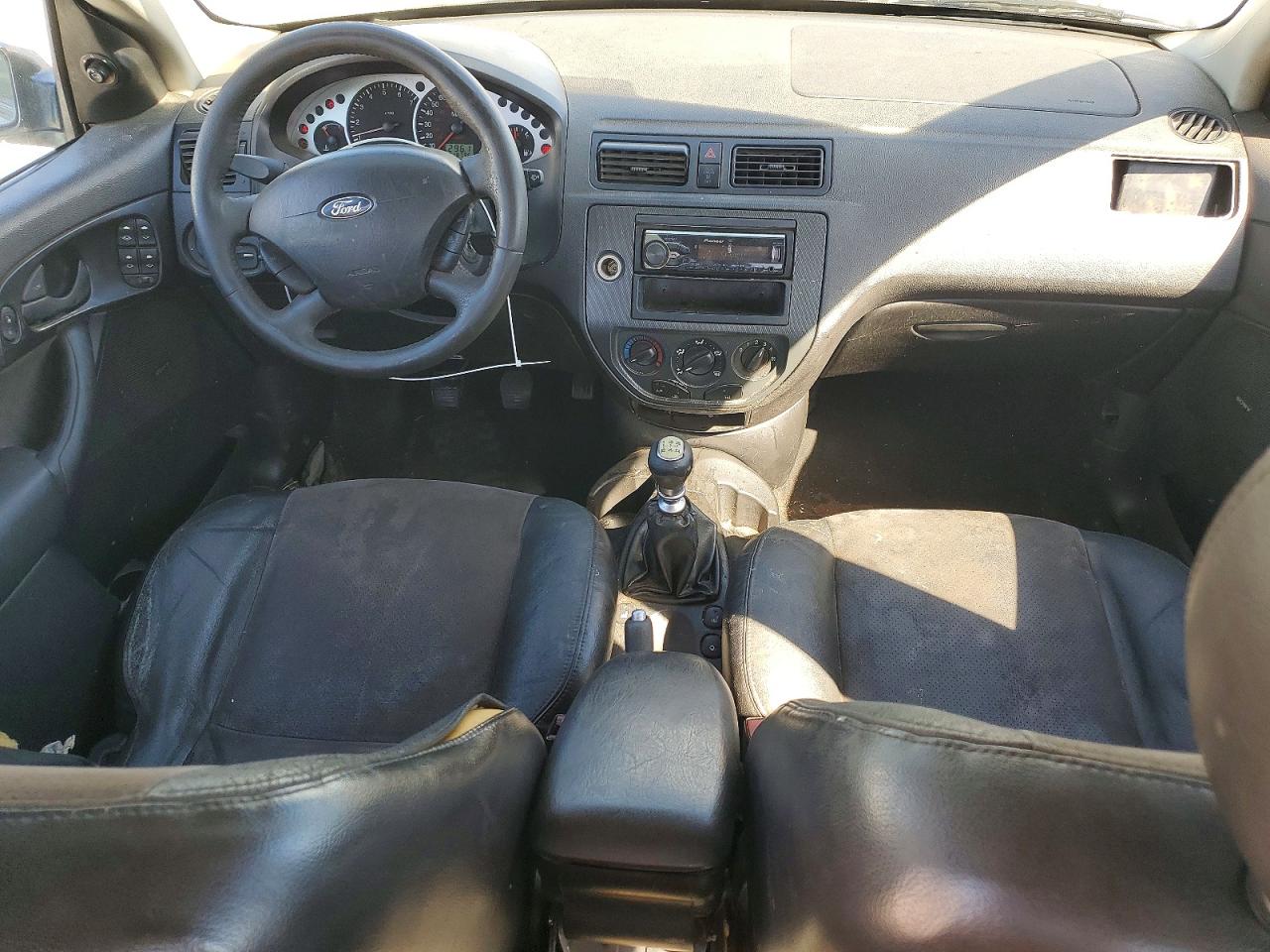 2005 Ford Focus Zx4 St Silver vin: 1FAHP38Z05W234765